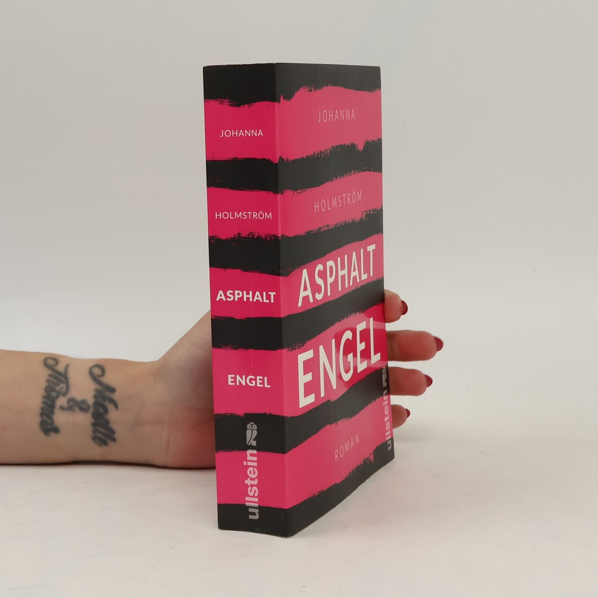 Johanna Holmström Asphaltengel