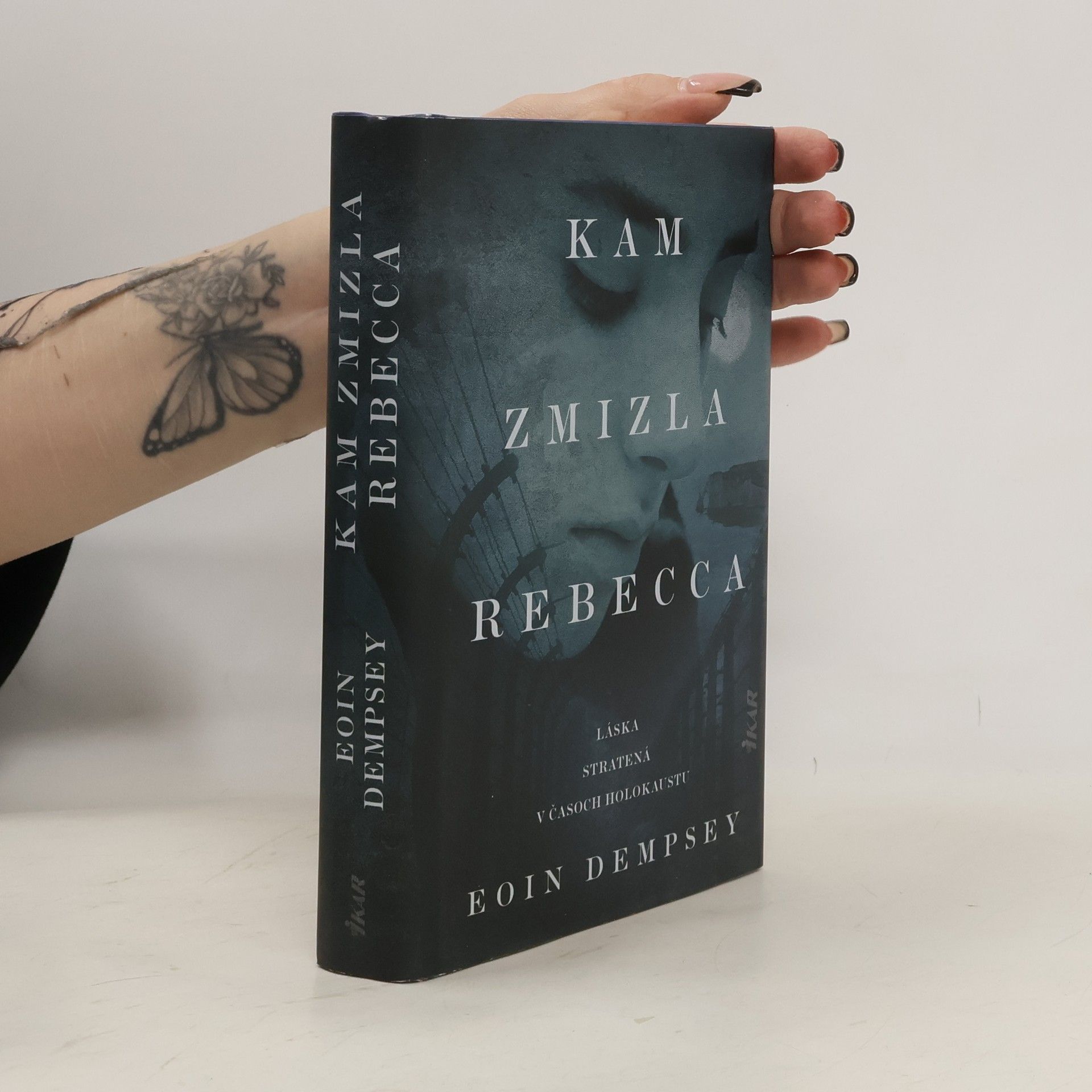 Eoin Dempsey Kam zmizla Rebecca