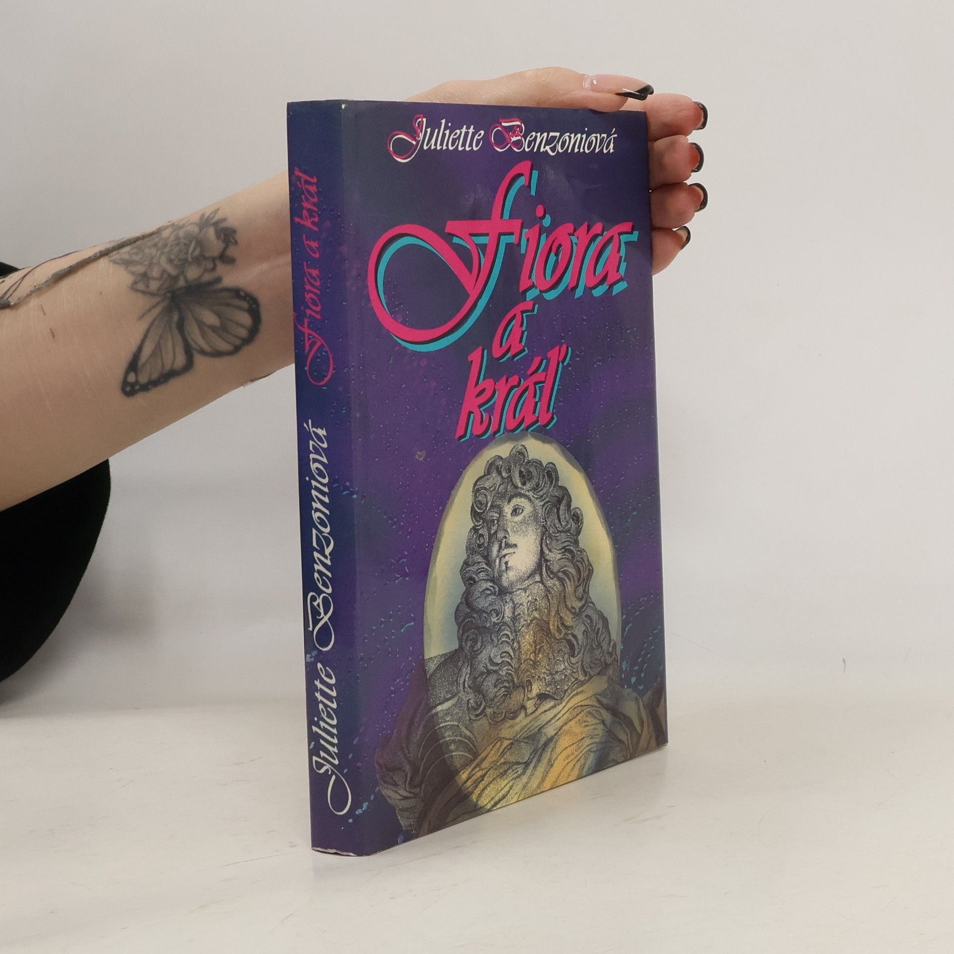 Juliette Benzoni Fiora a kráľ