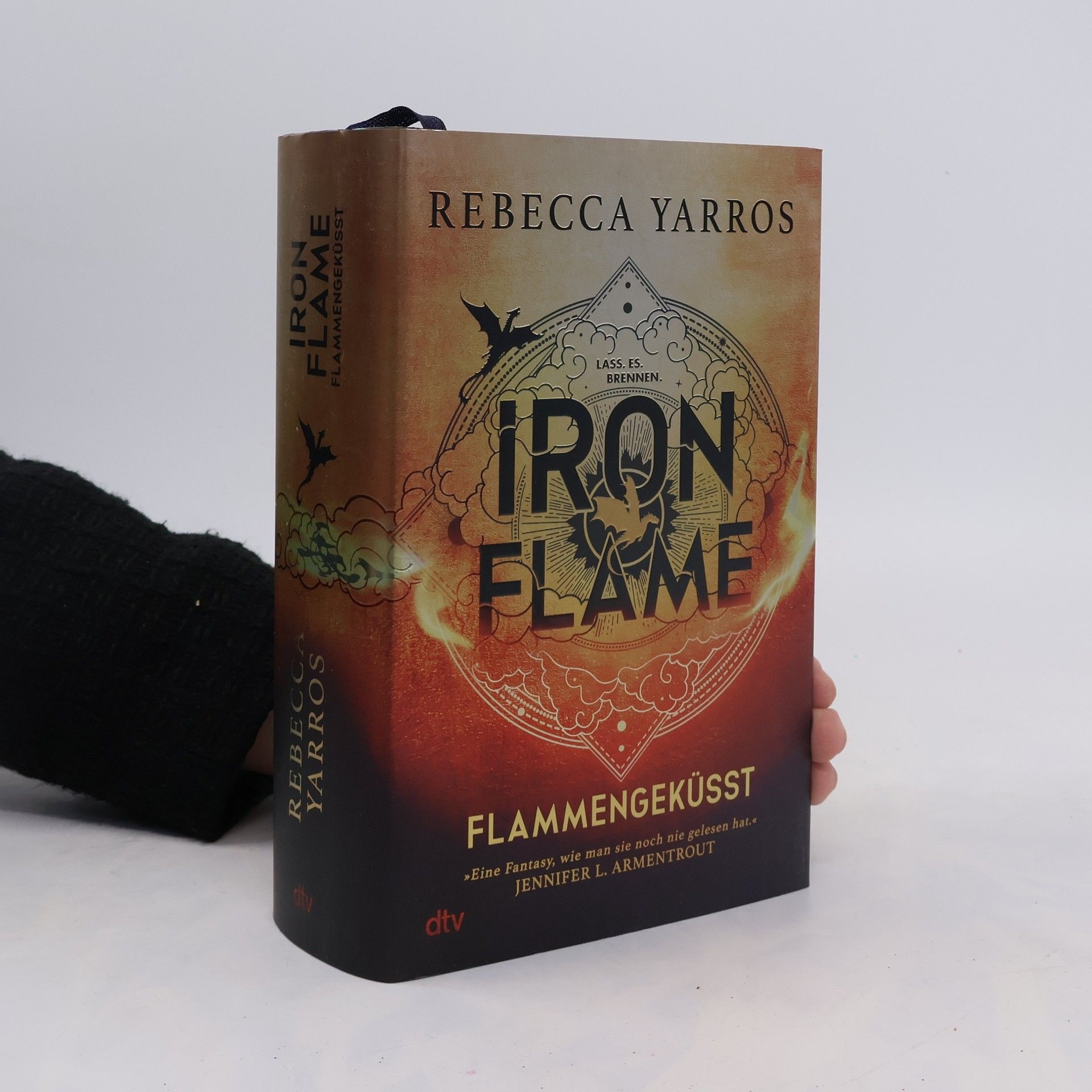 Rebecca Yarros Iron Flame