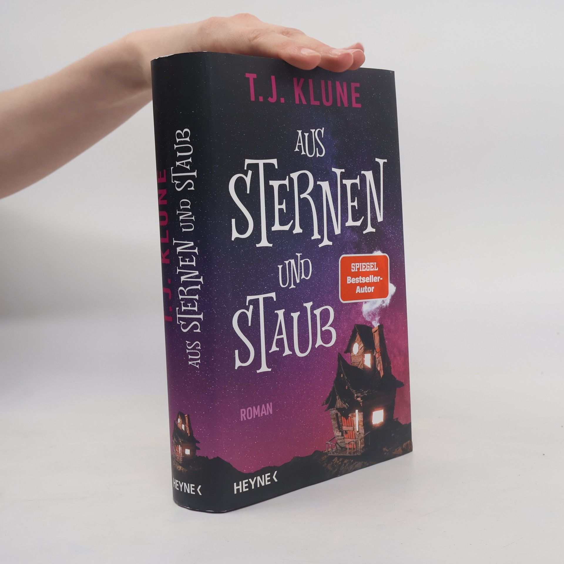 TJ Klune Aus Sternen und Staub
