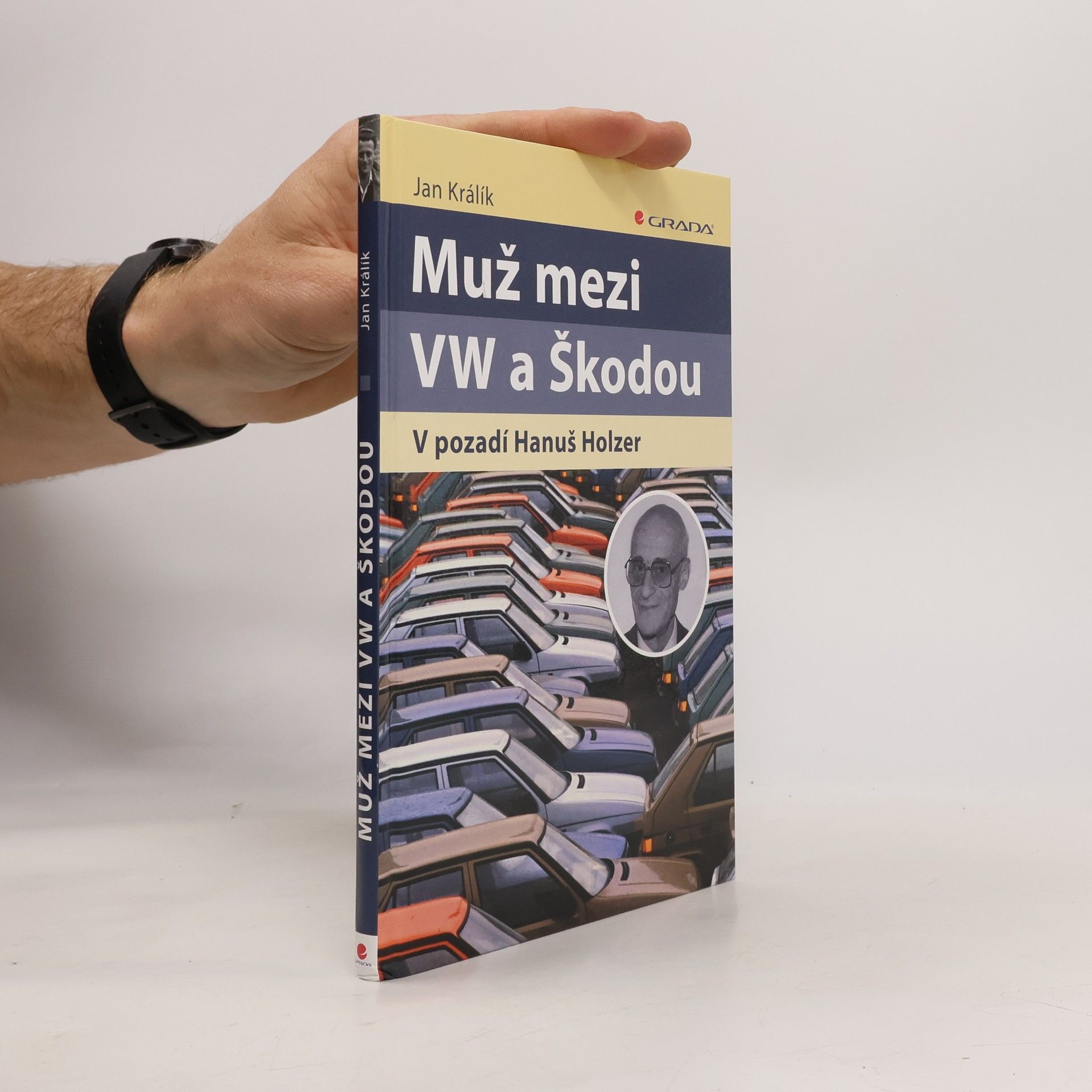 Muž mezi VW a Škodou