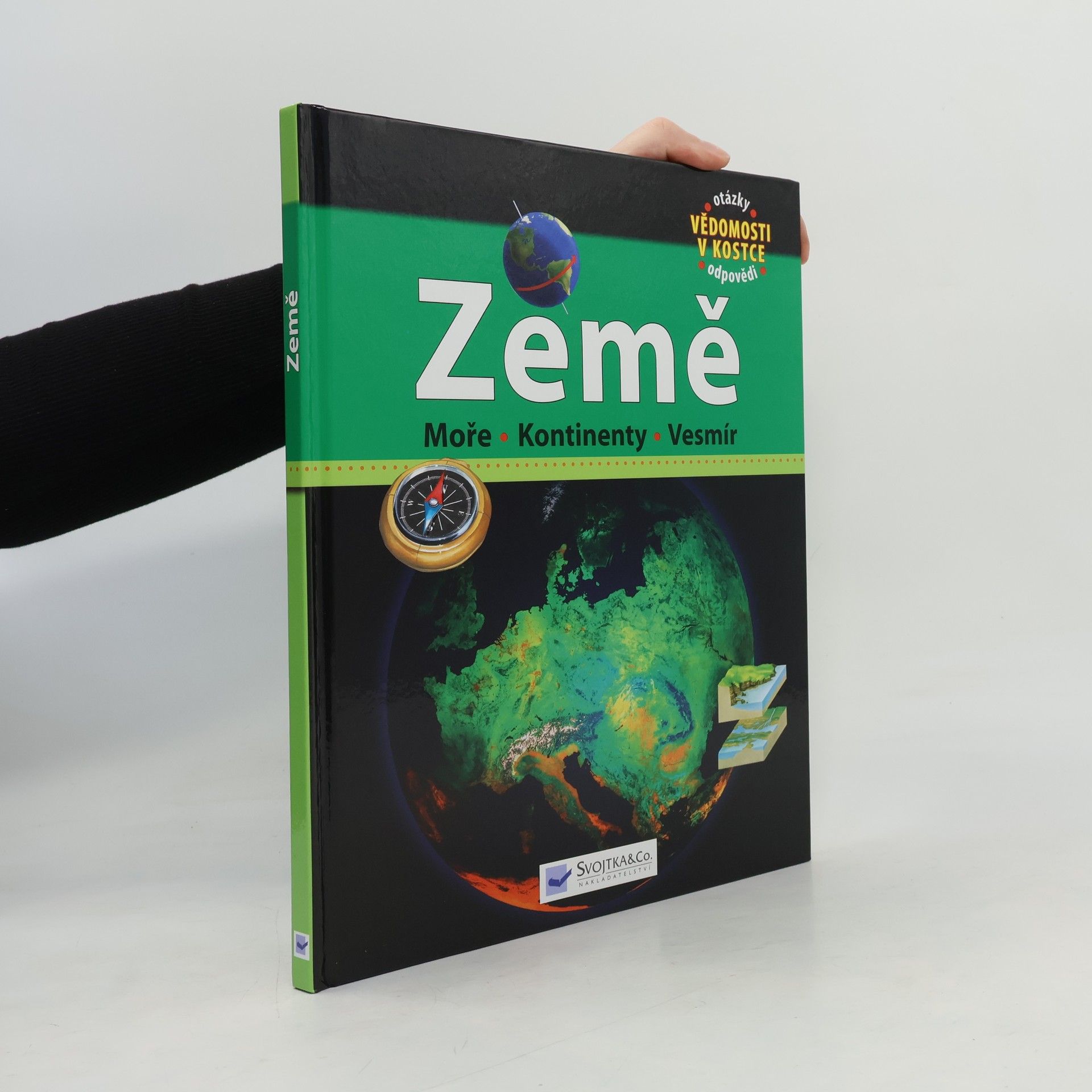 Kolektív autorov Země. Moře, kontinenty, vesmír