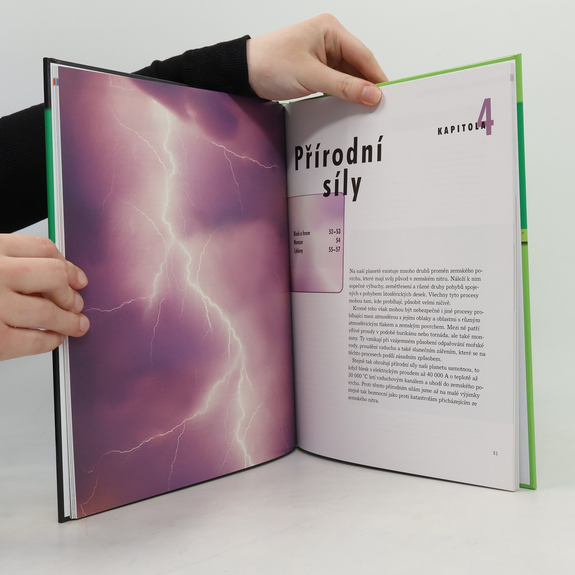 Autorenkollektiv Země. Moře, kontinenty, vesmír