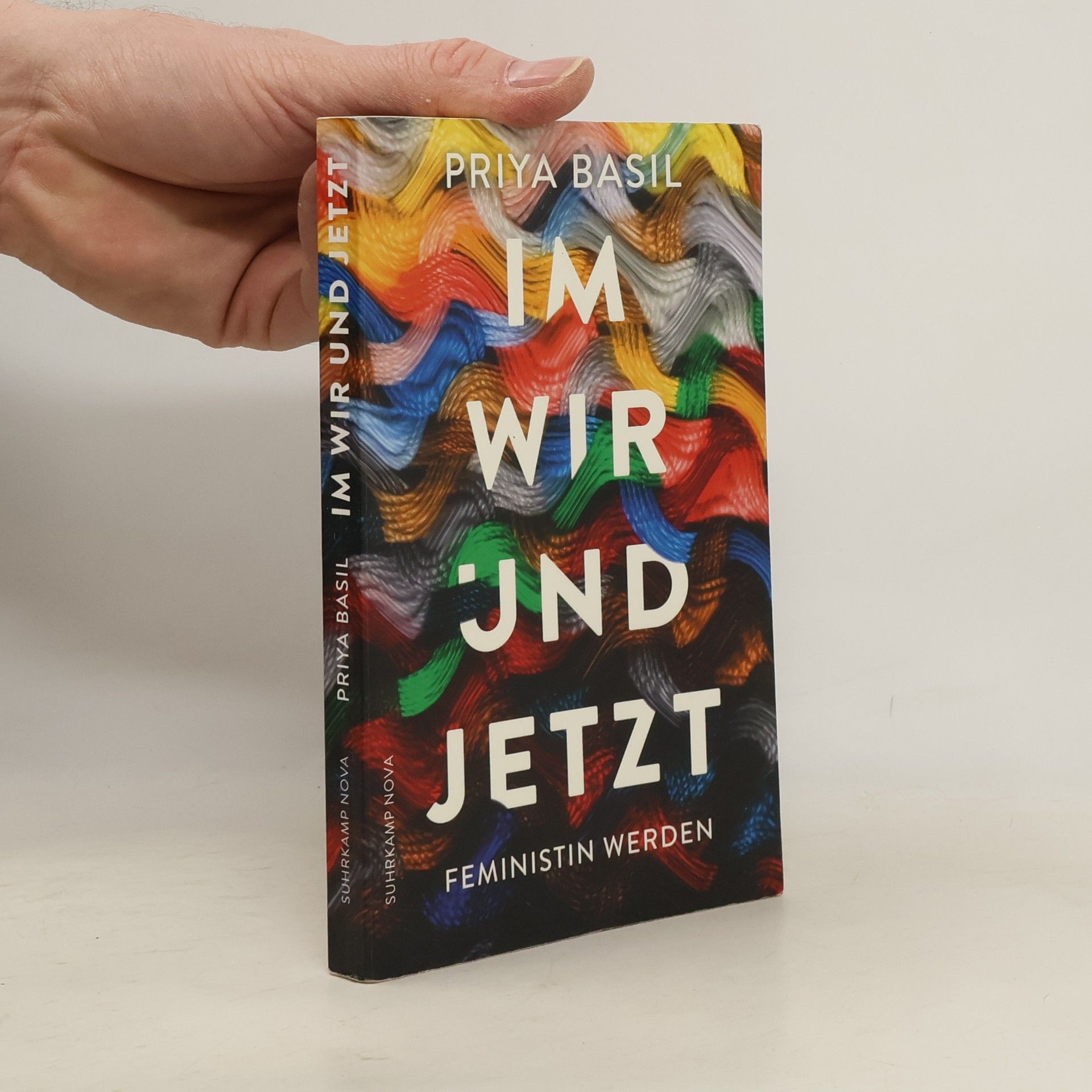 Priya Basil Im Wir und Jetzt