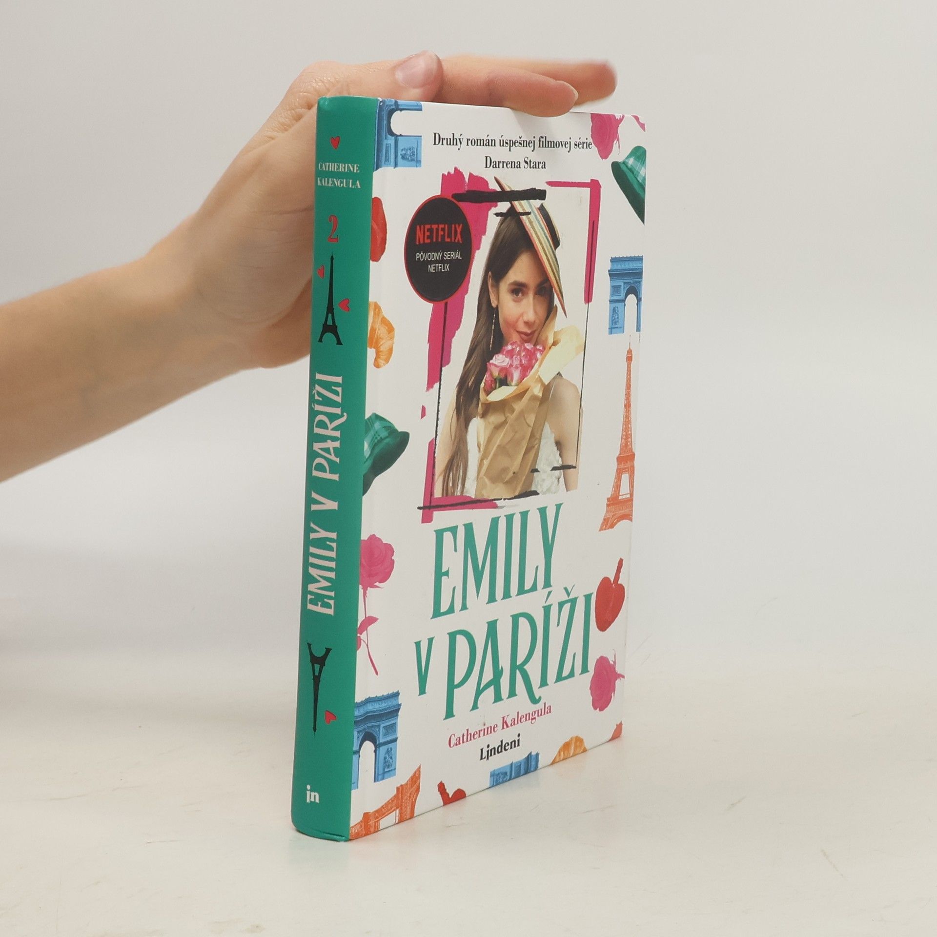 Catherine Kalengula Emily v Paríži 2