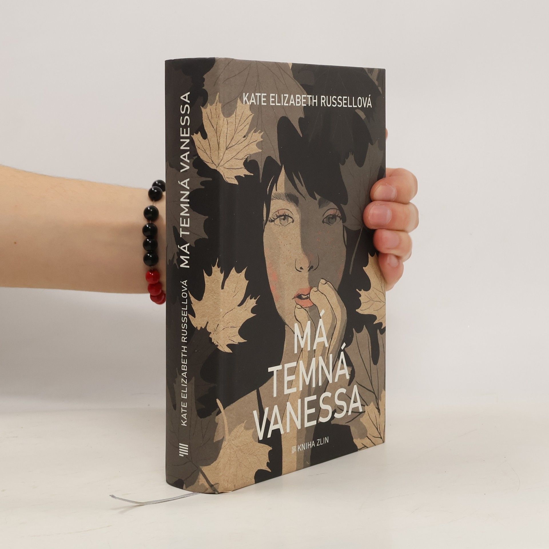 Kate Russell Má temná Vanessa