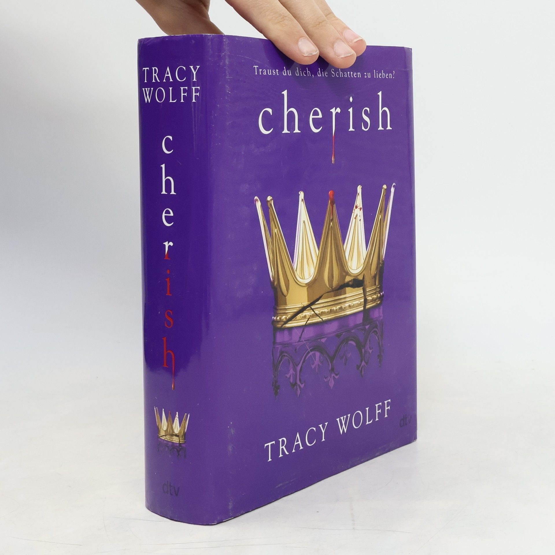 Tracy Wolff Cherish
