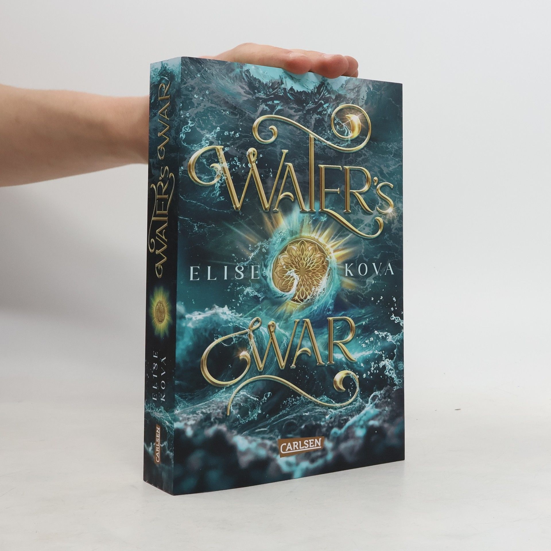 Elise Kova Water's War