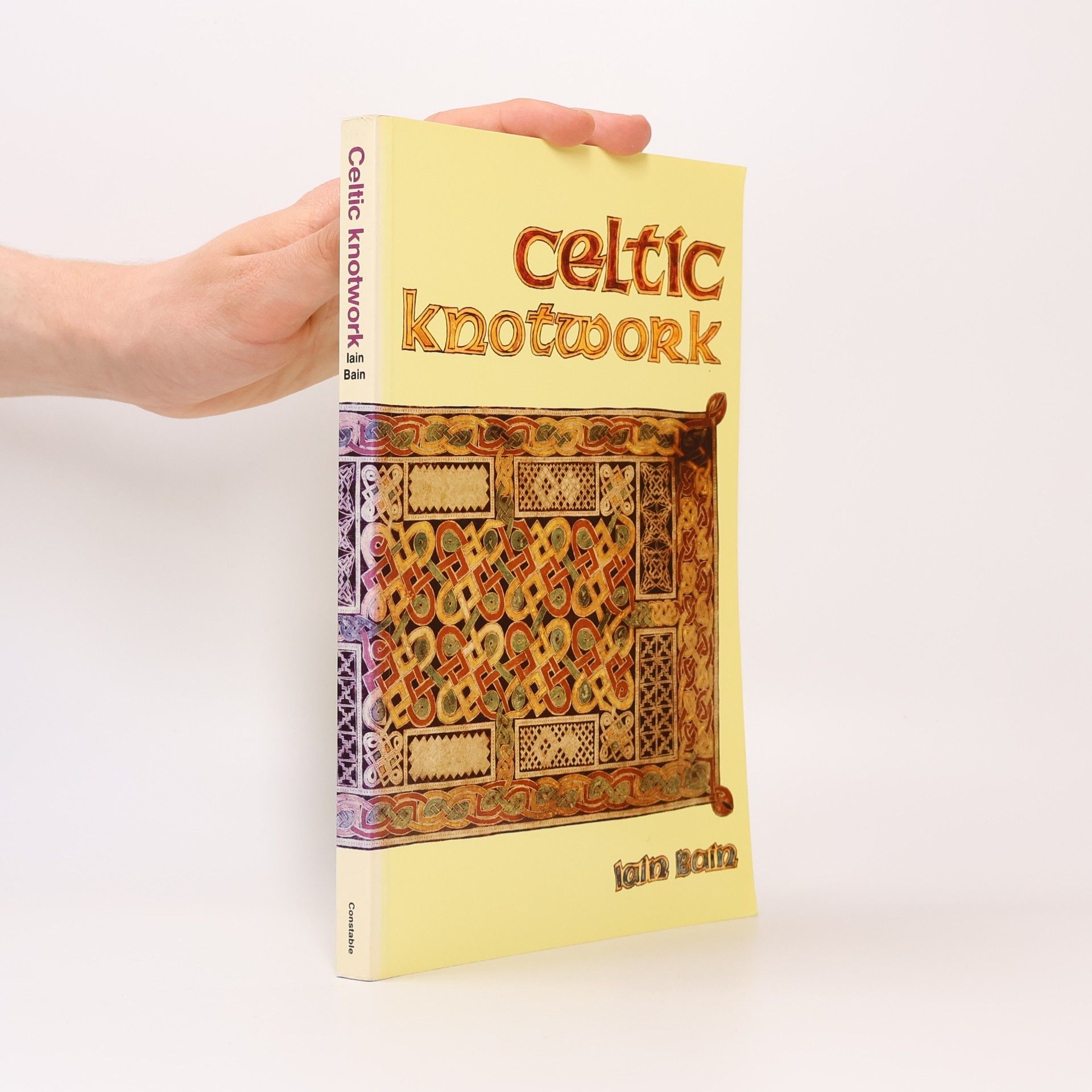 Iain Bain Celtic Knotwork