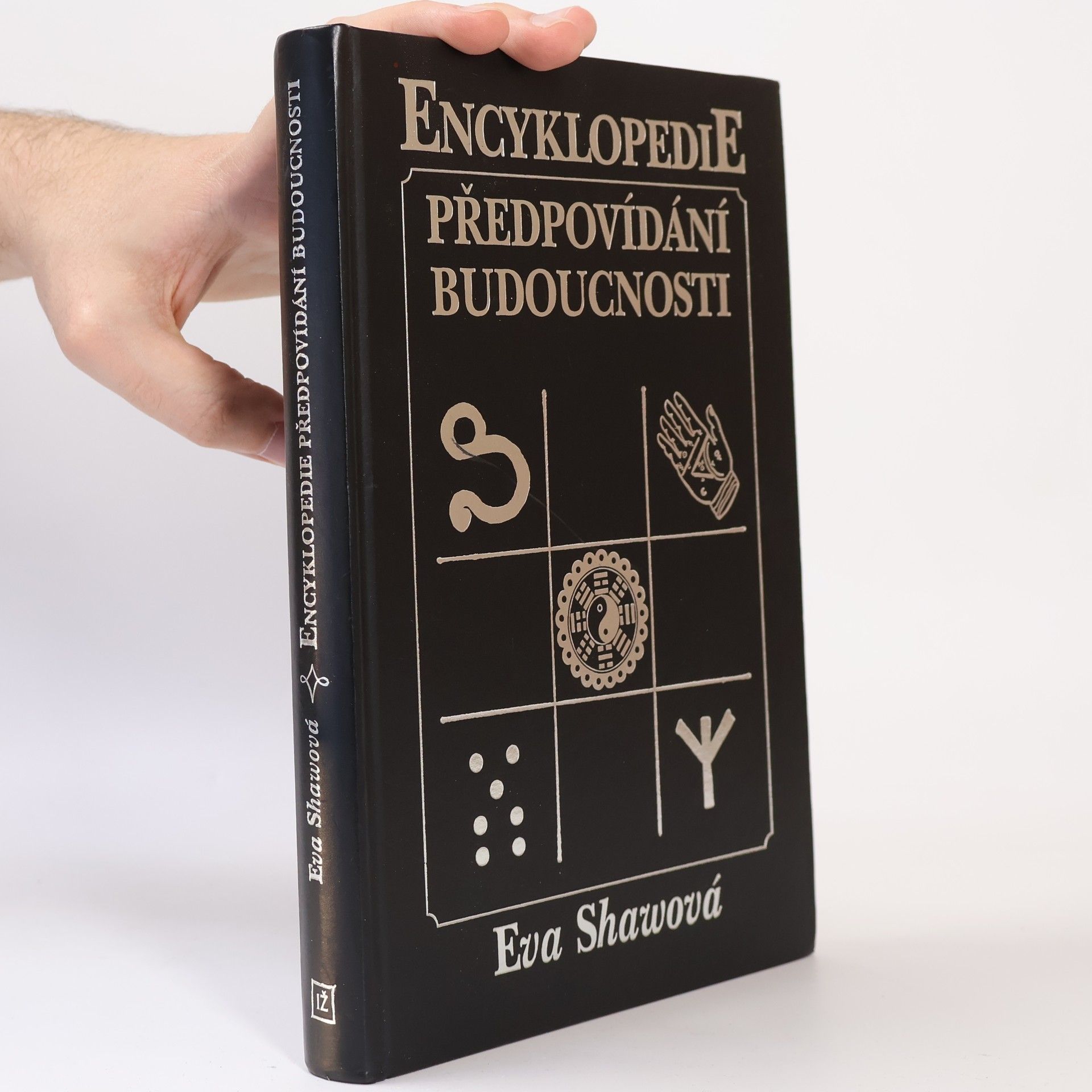 Eva Shaw Encyklopedie předpovídání budoucnosti