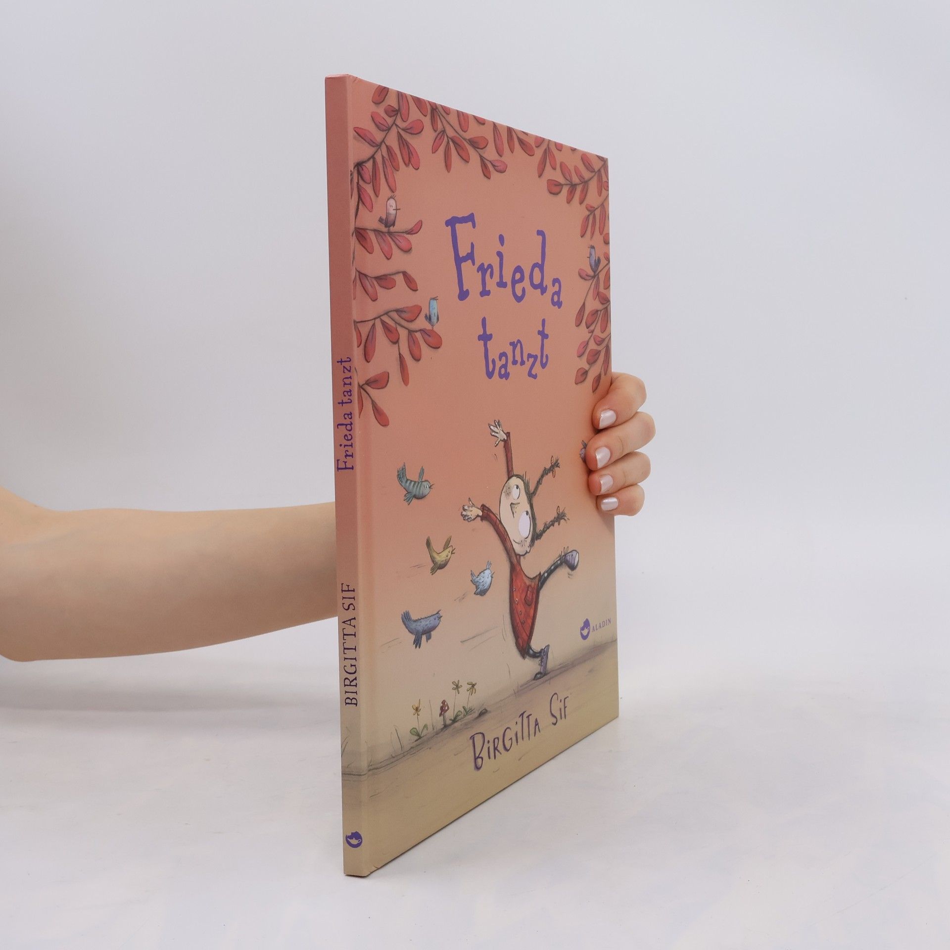 Birgitta Sif Frieda tanzt