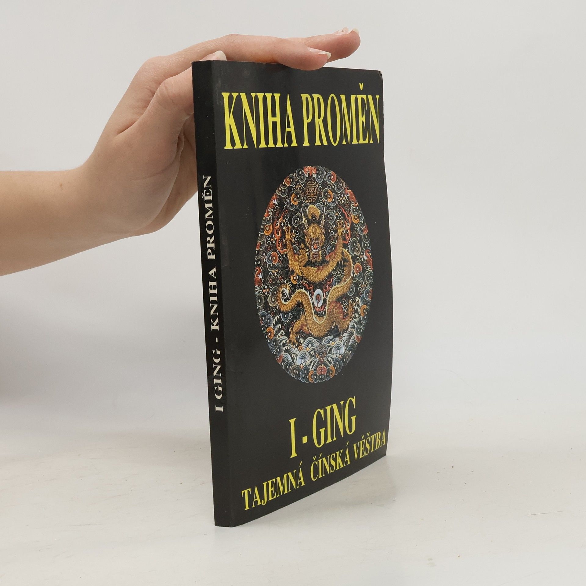 I- GING- Kniha proměn