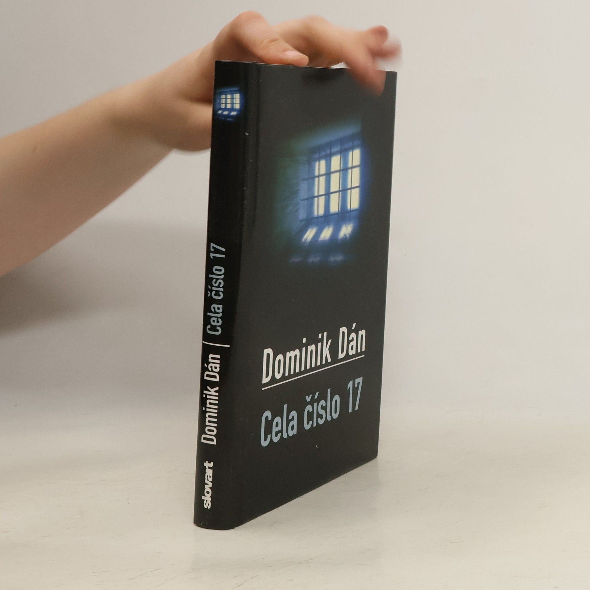 Dominik Dán Cela číslo 17