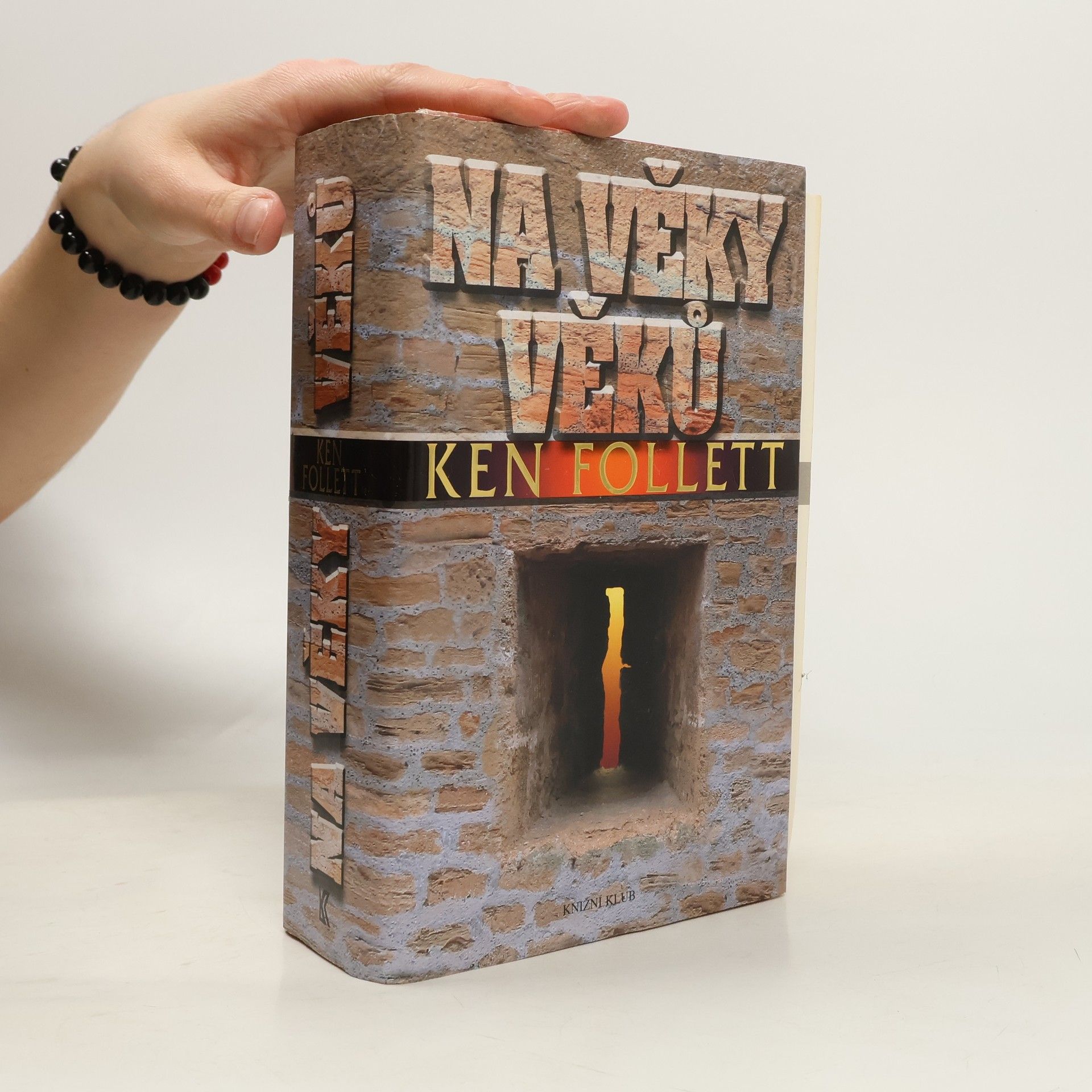 Ken Follett Na věky věků