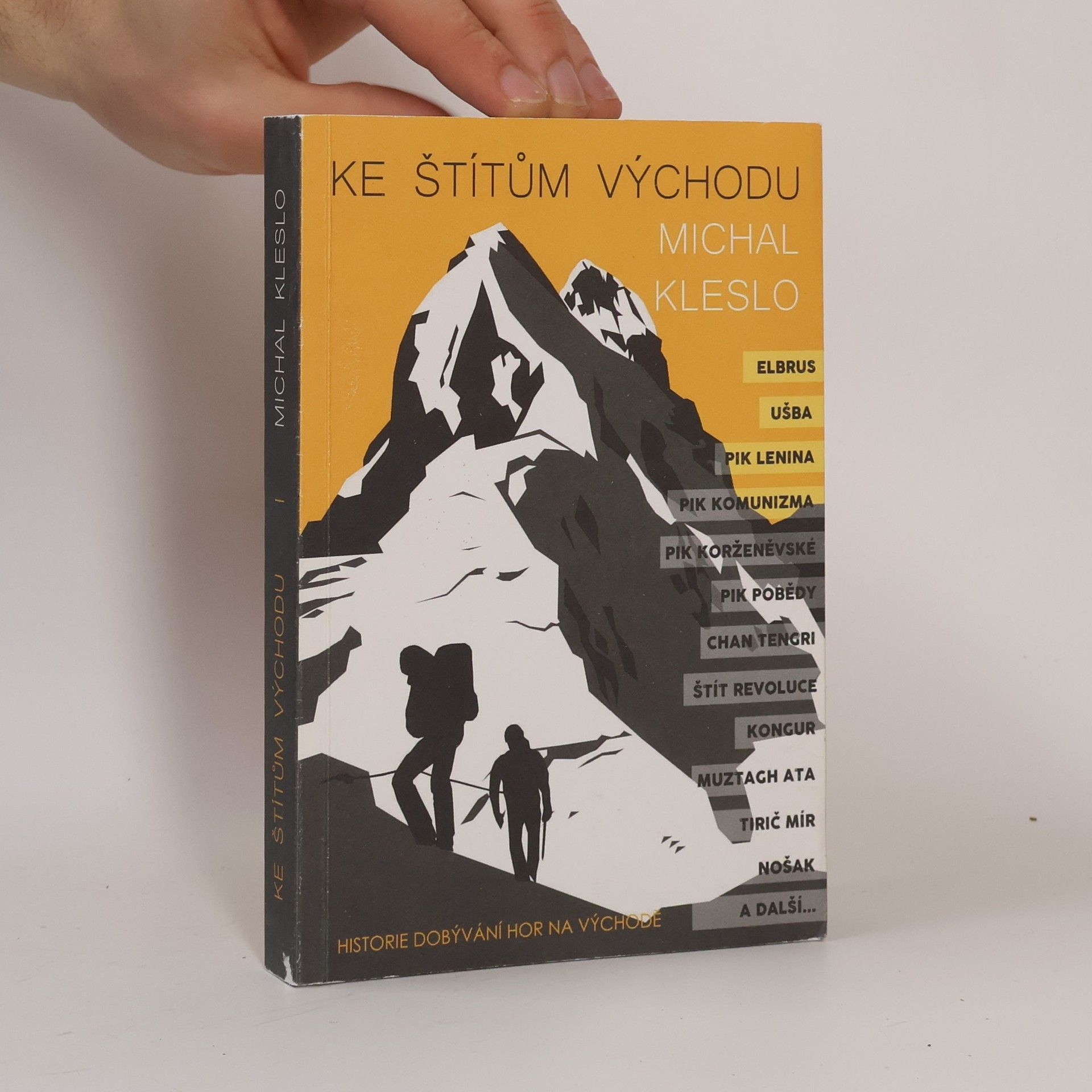 Ke štítům východu