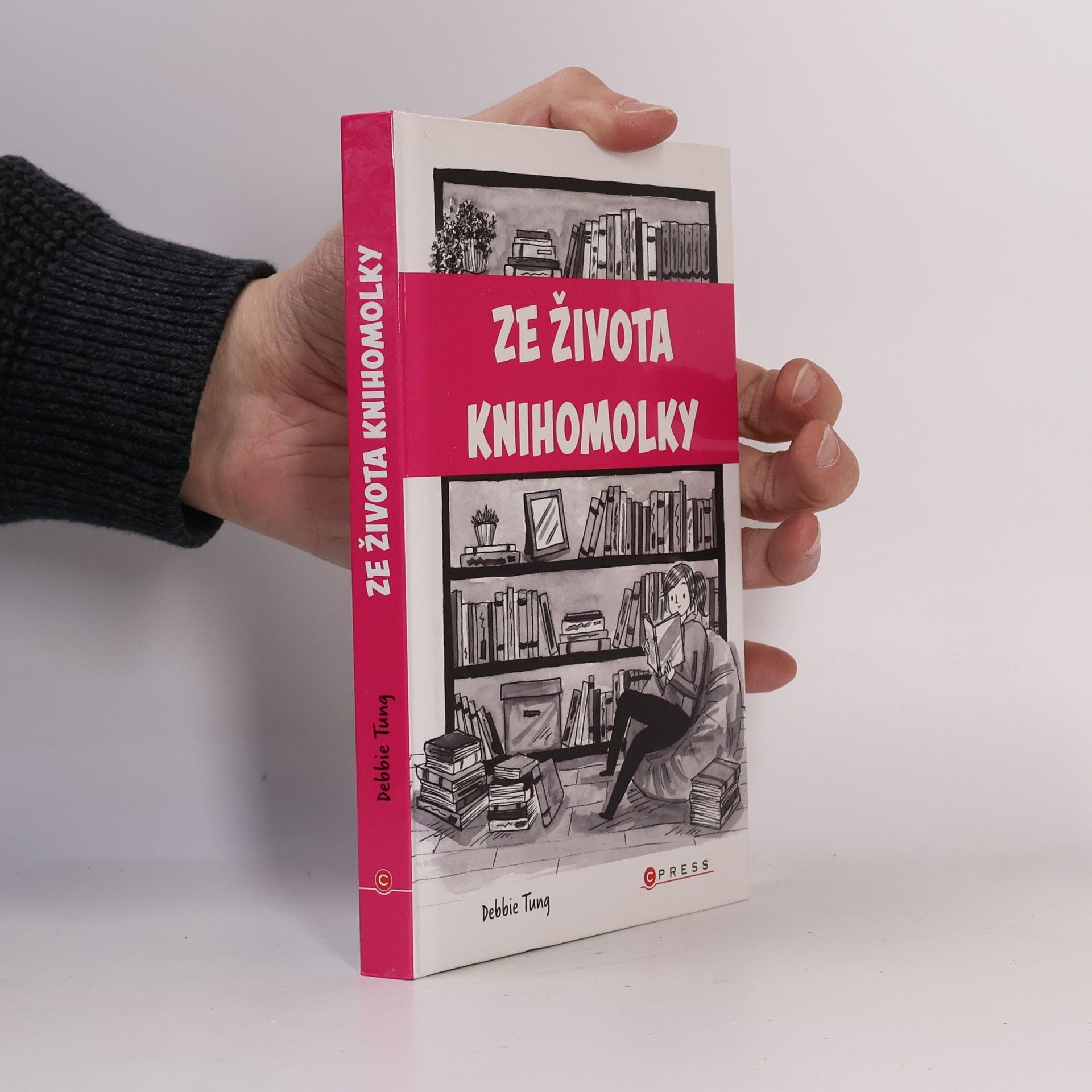 Debbie Tung Ze života knihomolky