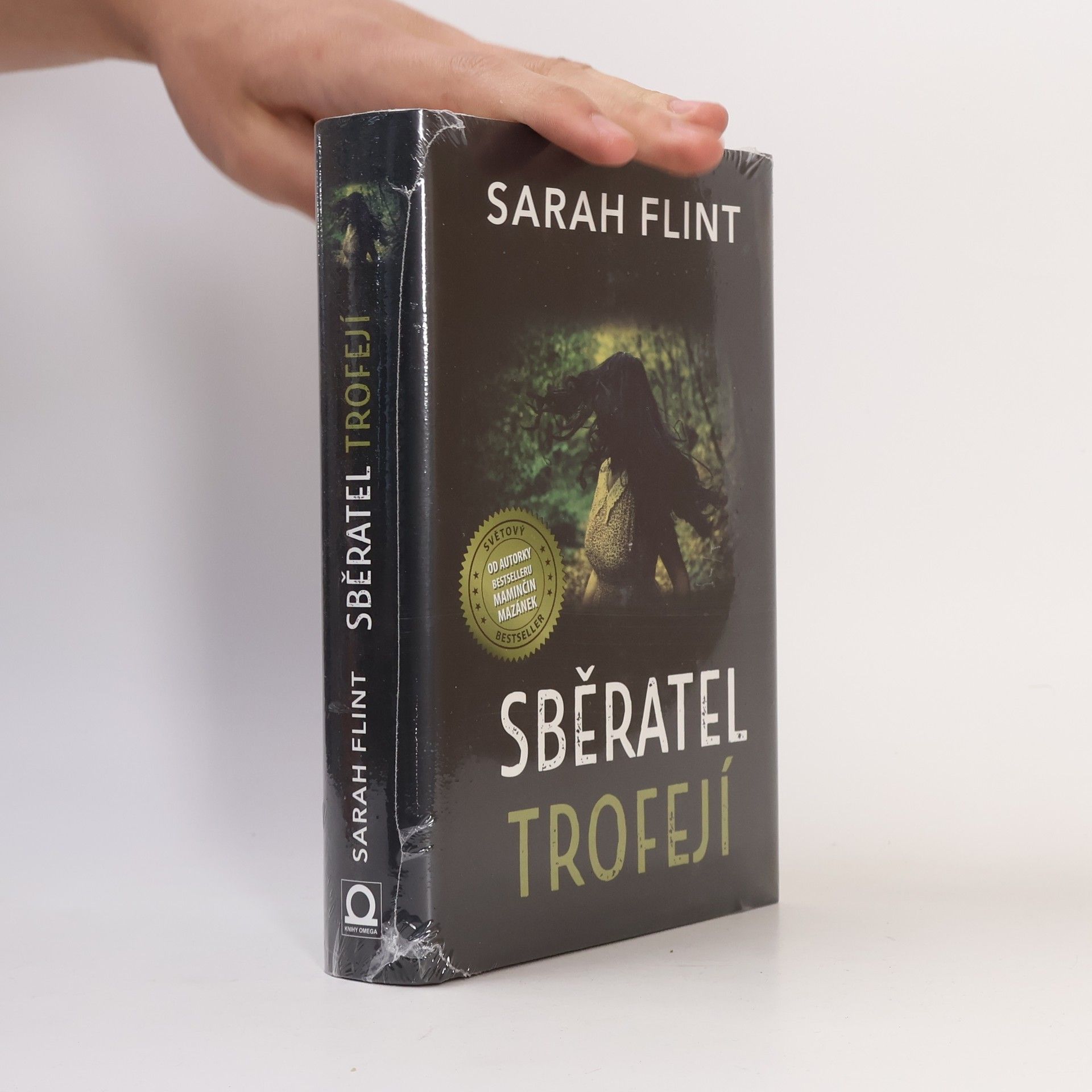 Sarah Flint Sběratel trofejí