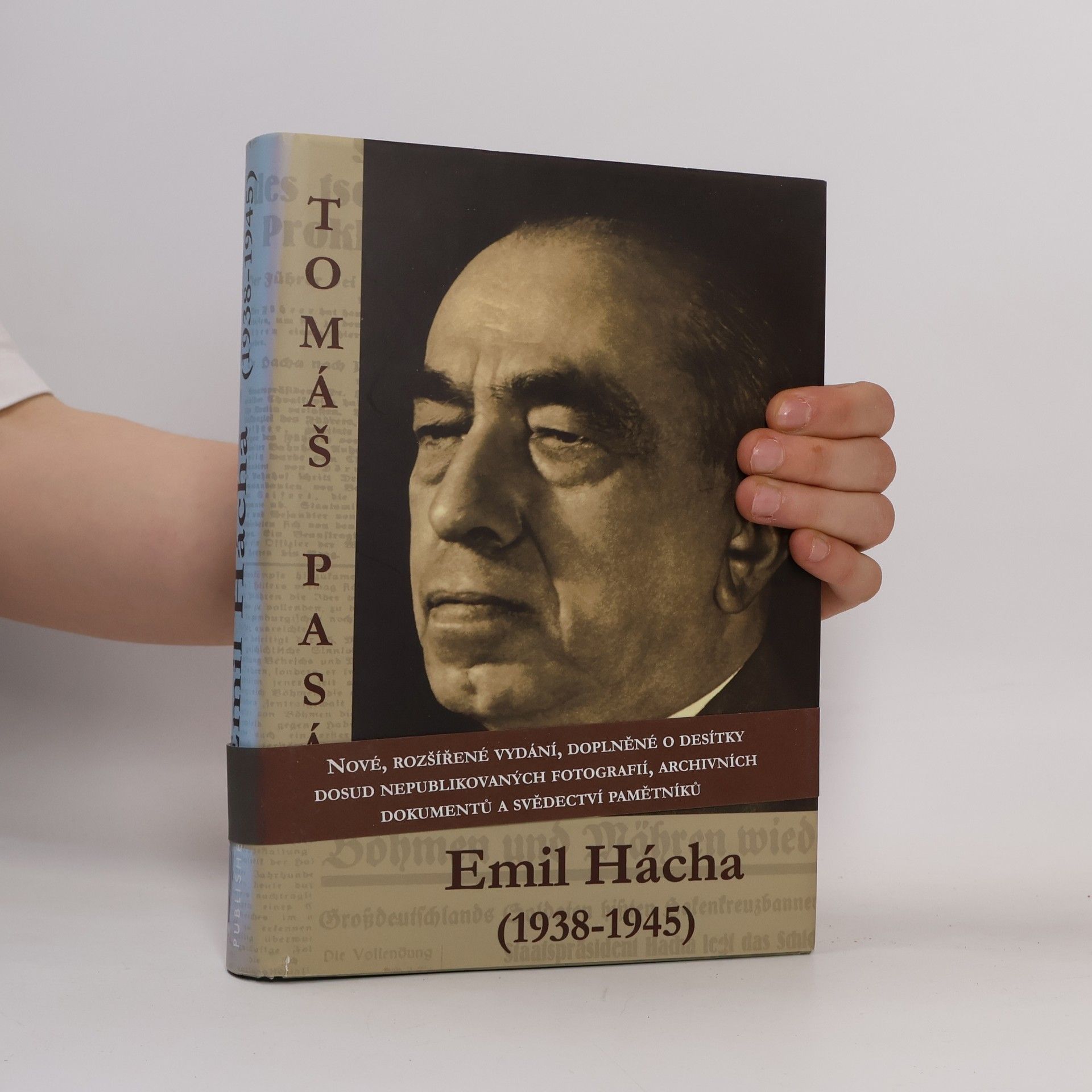 Tomáš Pasák Emil Hácha (1938-1945)