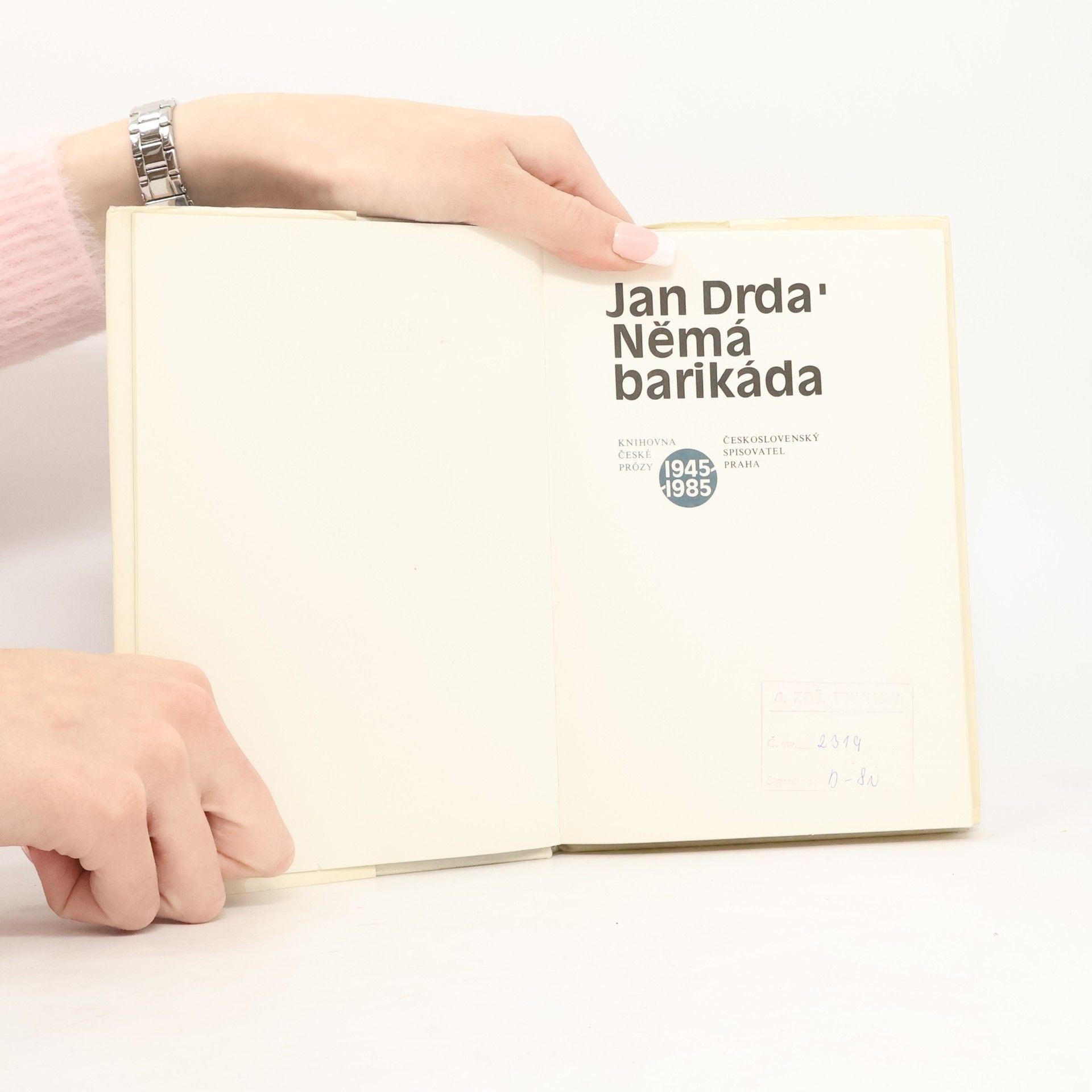 Jan Drda Němá barikáda