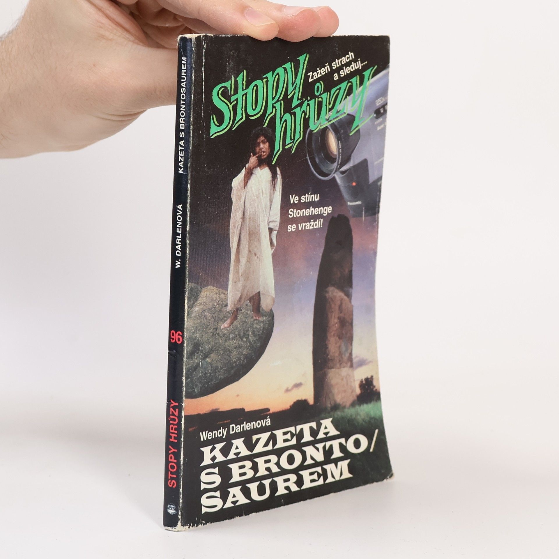 Wendy Darlen Kazeta s brontosaurem. Stopy hrůzy 96