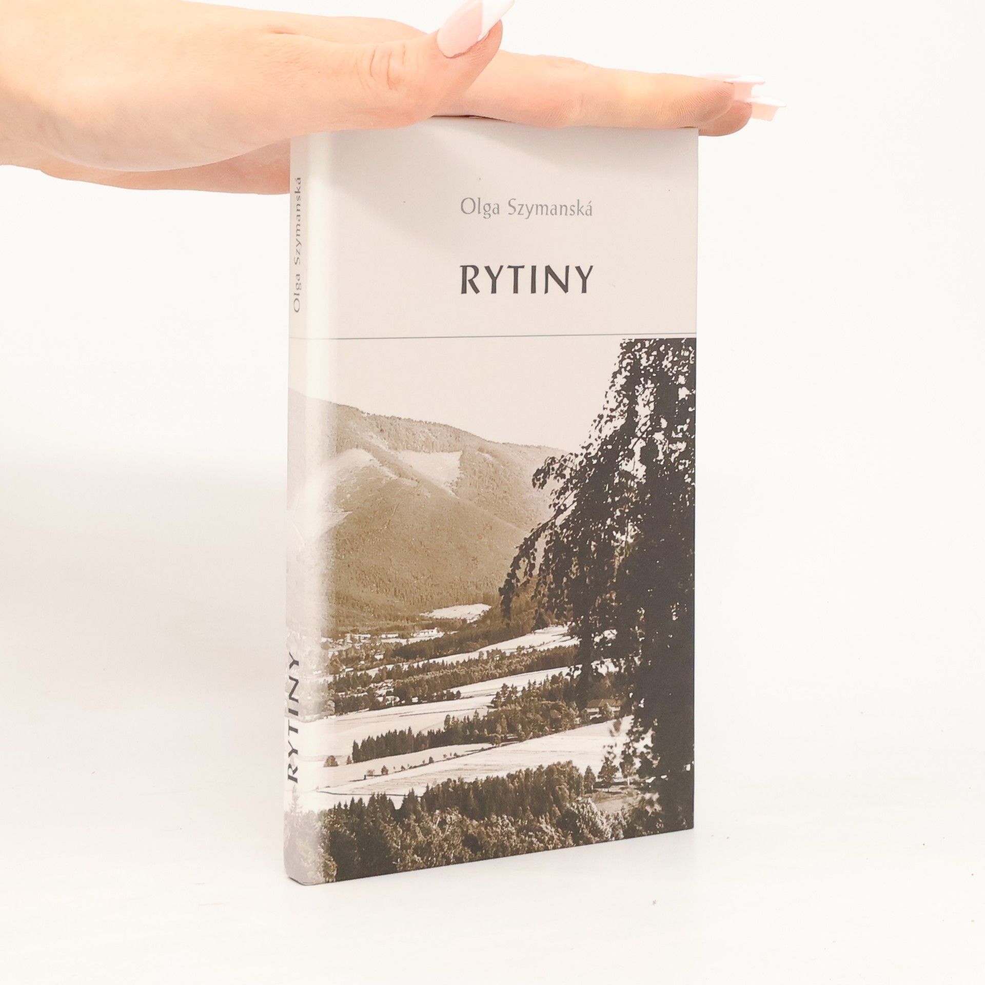 Olga Szymanská Rytiny. Kříž kamene + pramene Beskyd