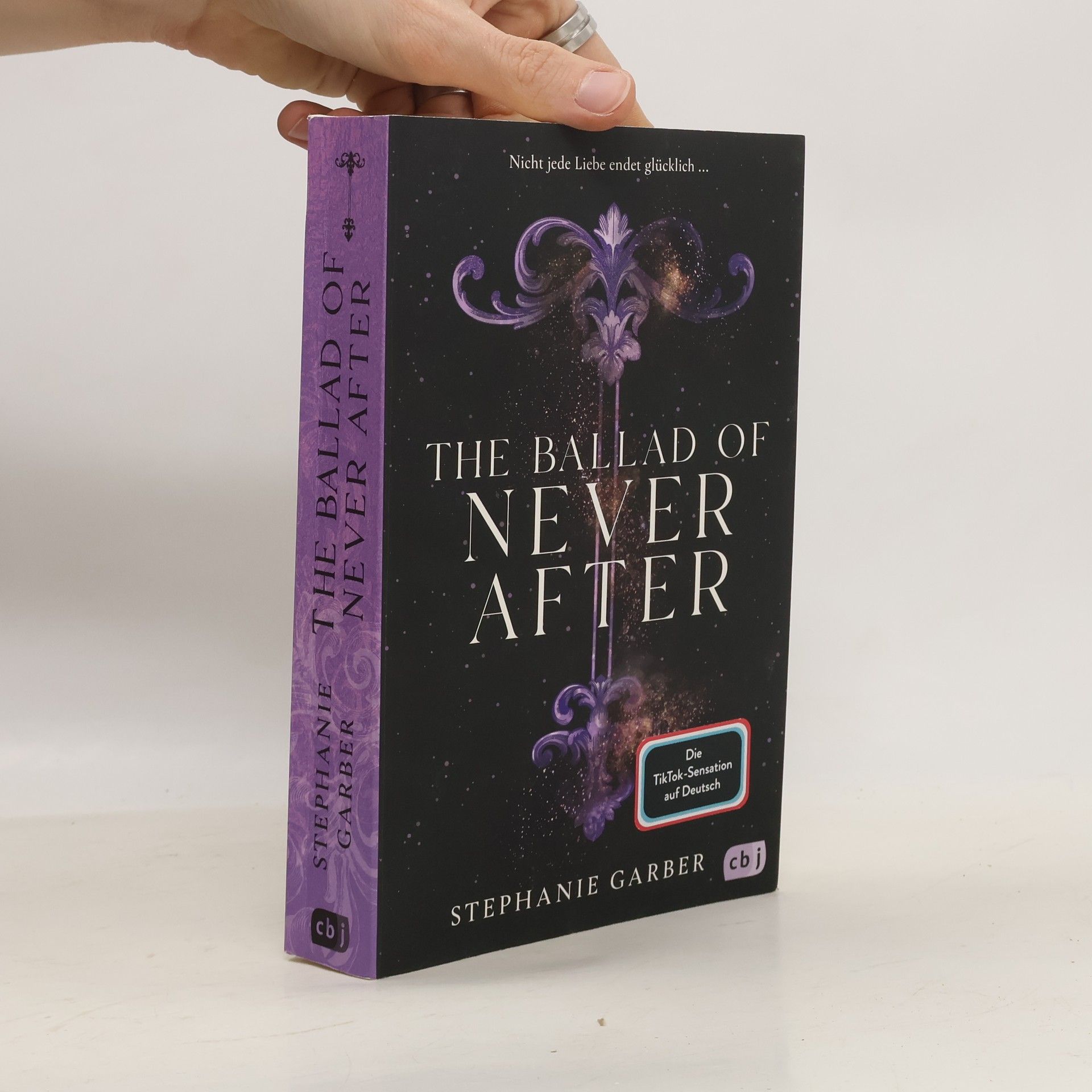 Stephanie Garberová The Ballad of Never After