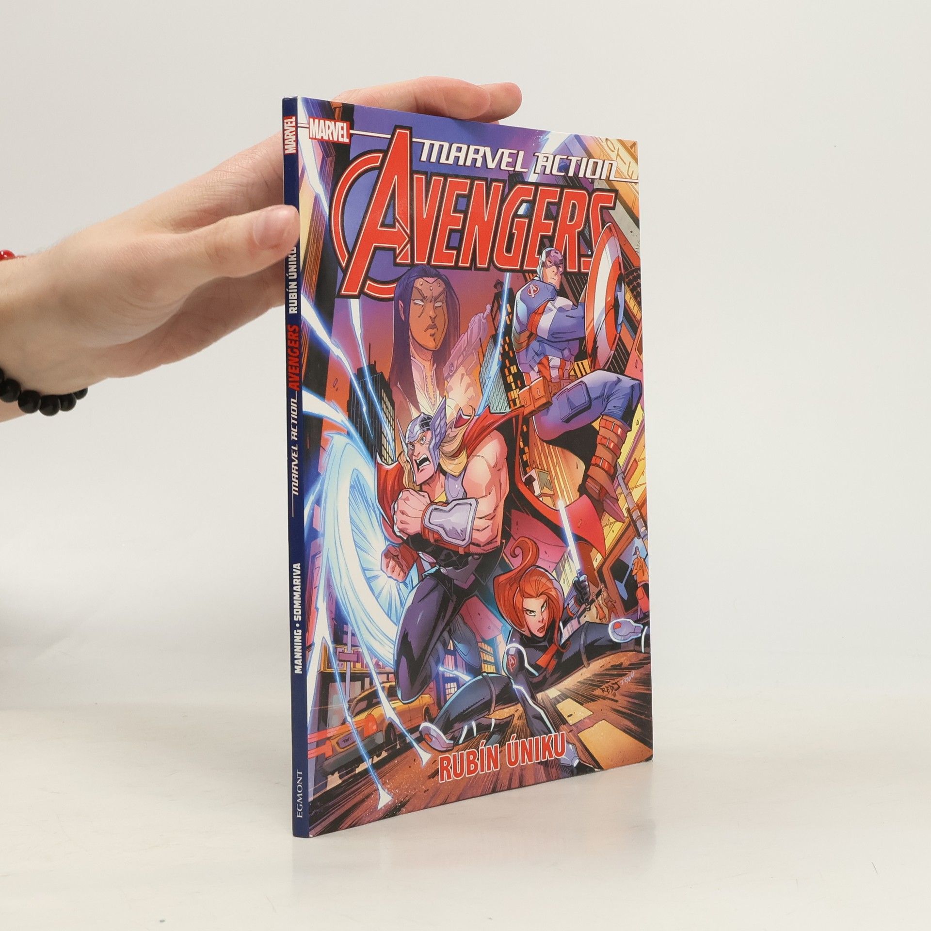 Matthew K. Manning Avengers. Rubín úniku