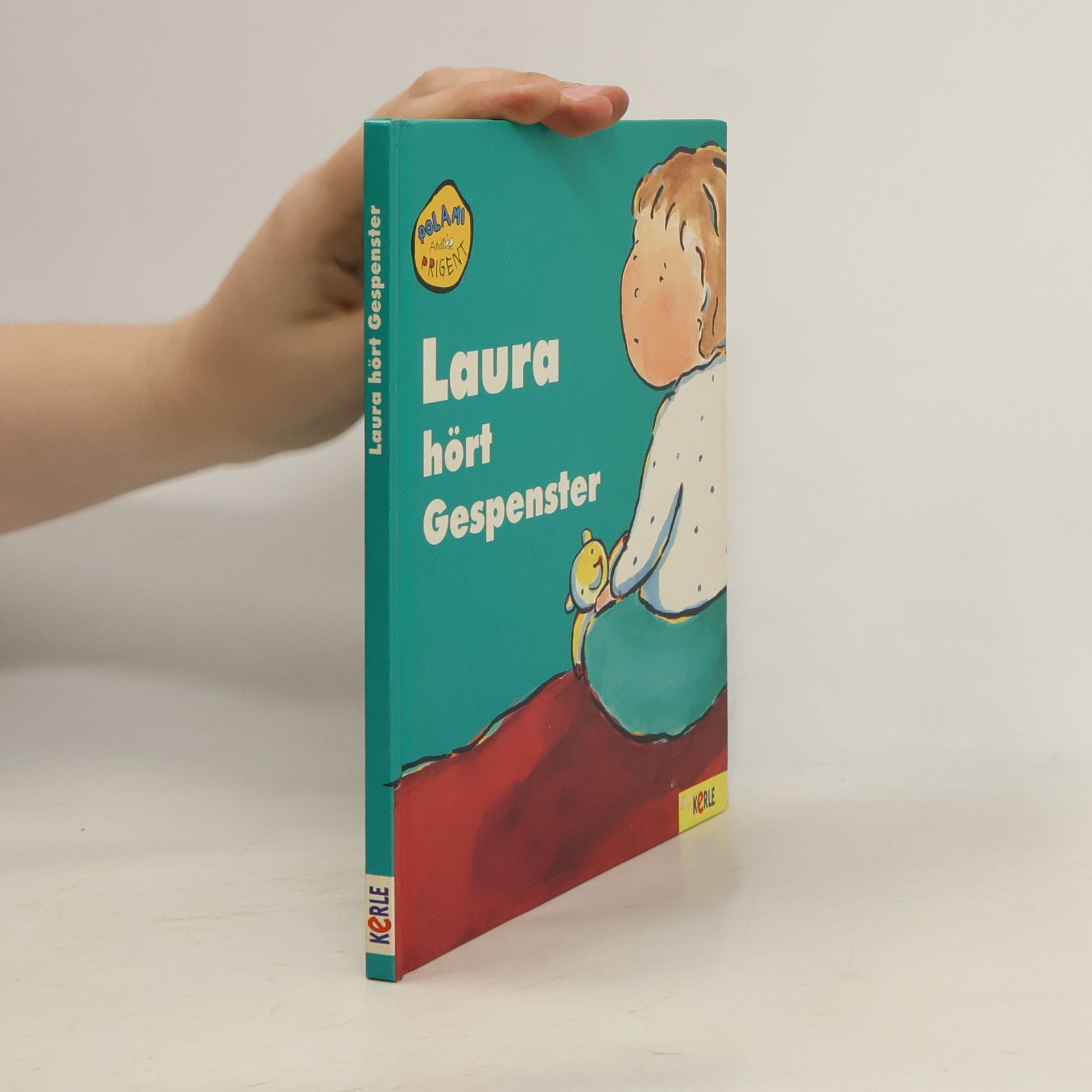 Polami Laura hört Gespenster