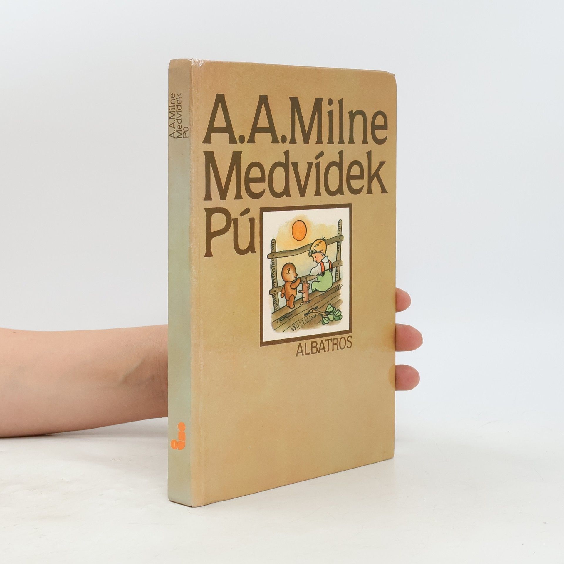 A. A. Milne Medvídek Pú