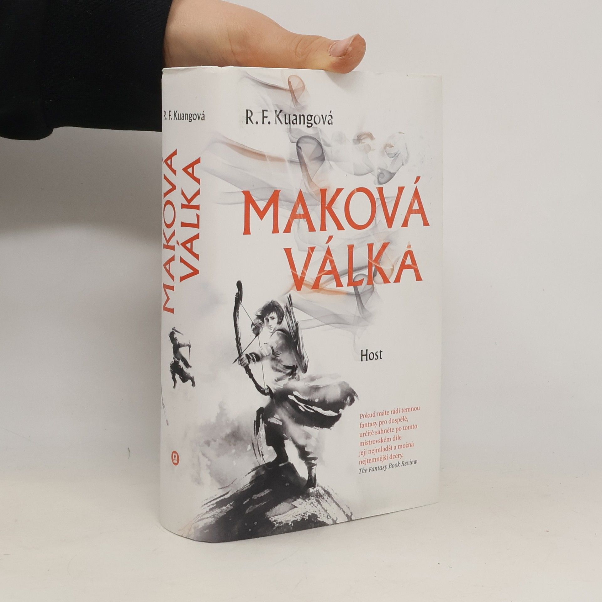 Rebecca Kuang Maková válka