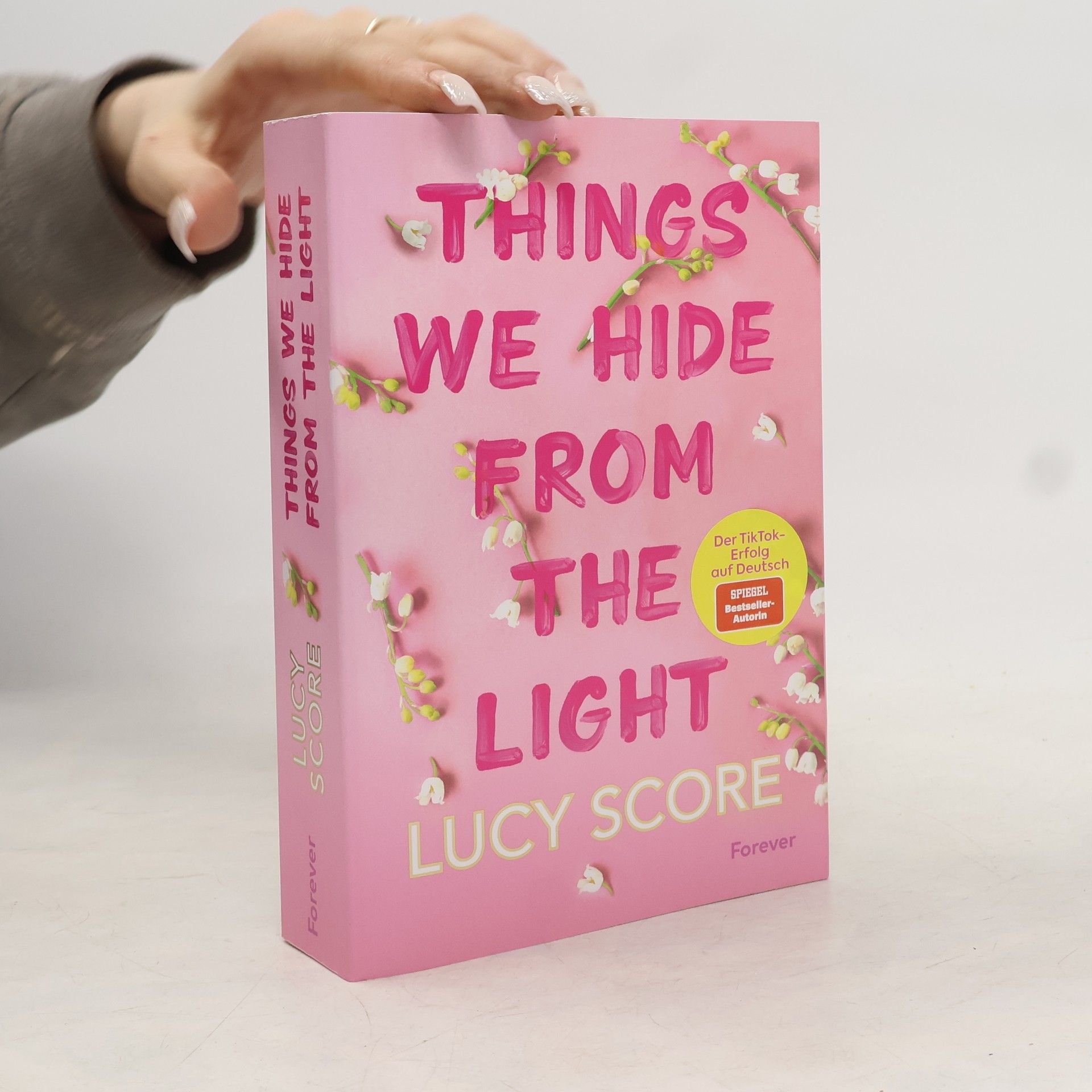 Lucy Score Things We Hide From The Light (Knockemout 2)