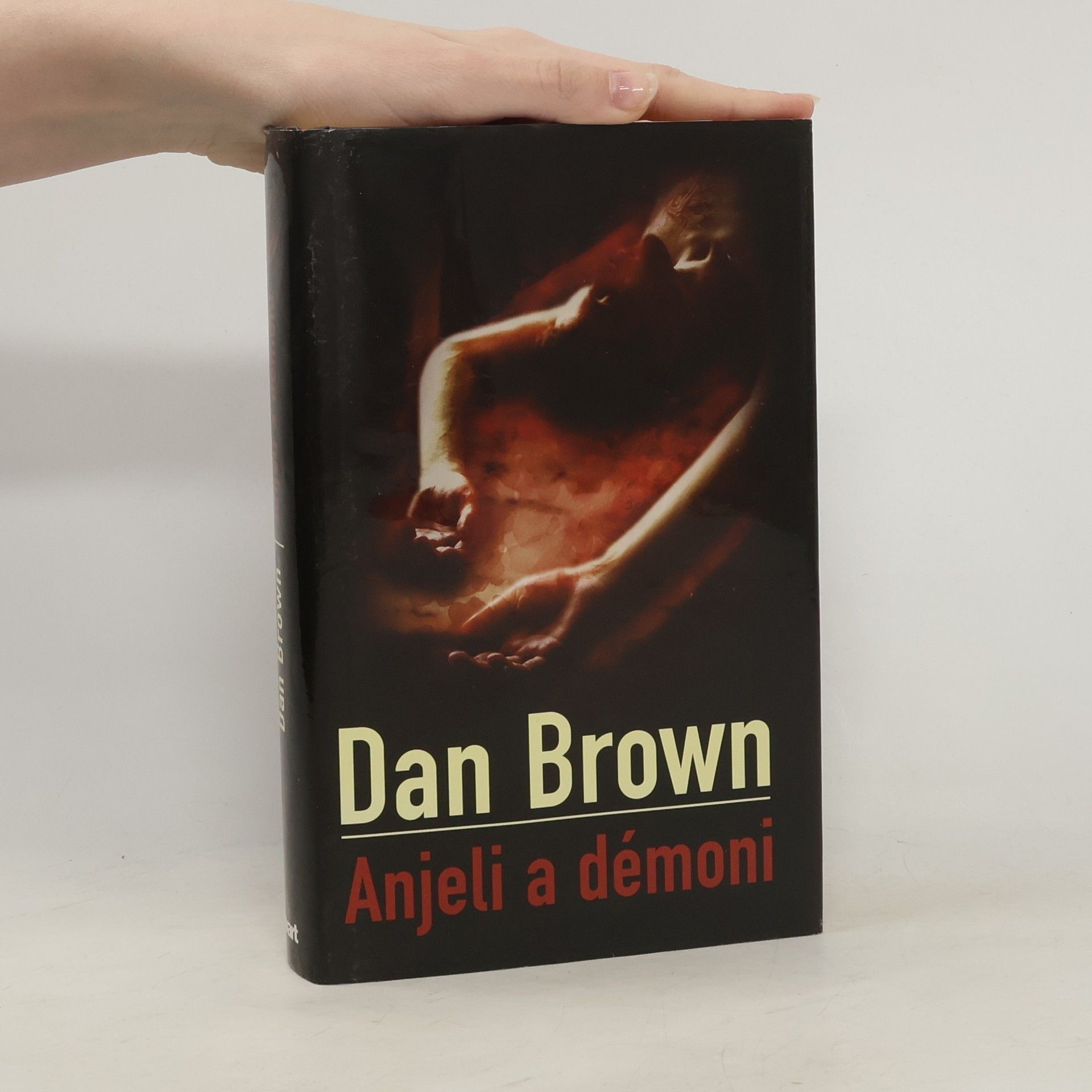 Dan Brown Anjeli a démoni