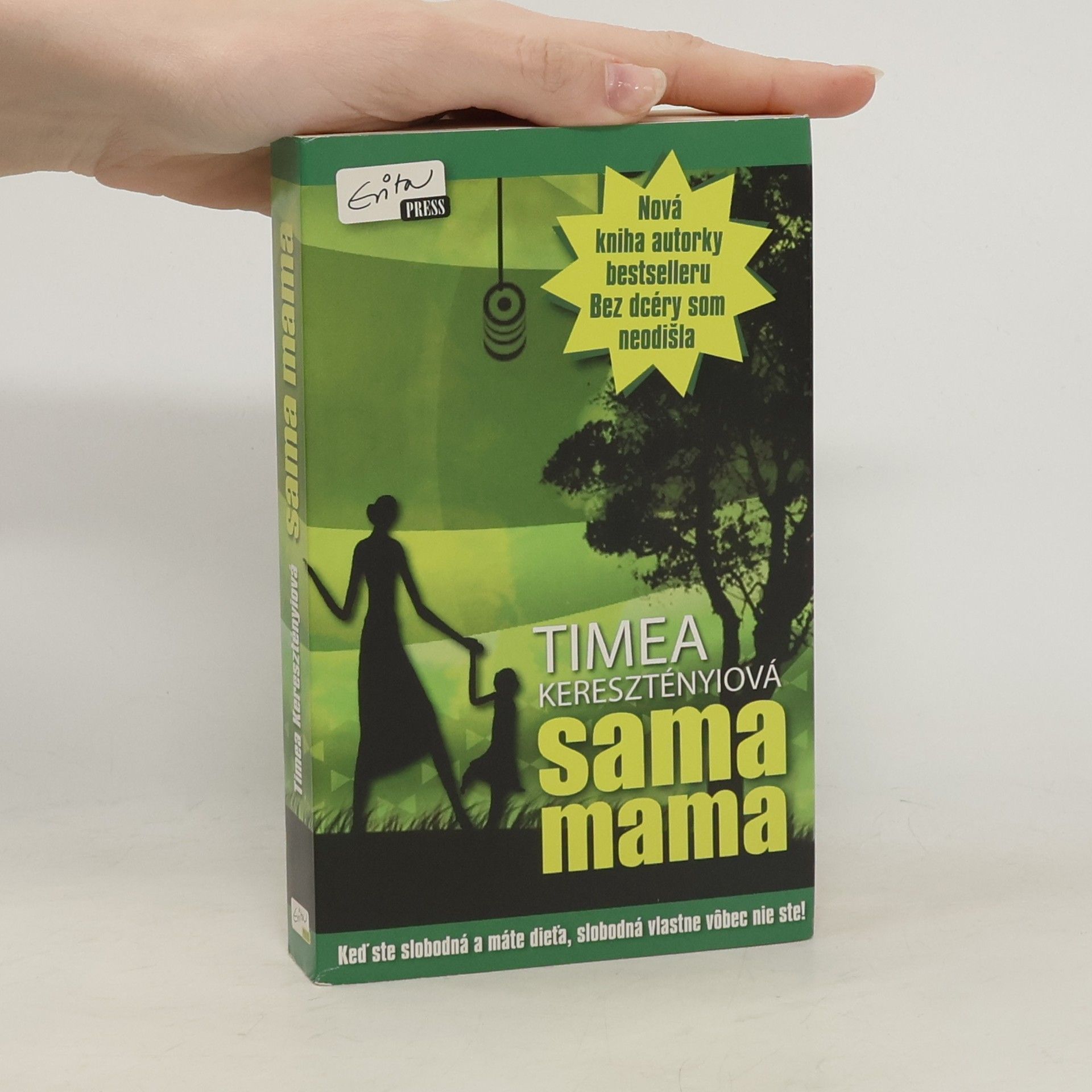 Timea Keresztényi Sama mama