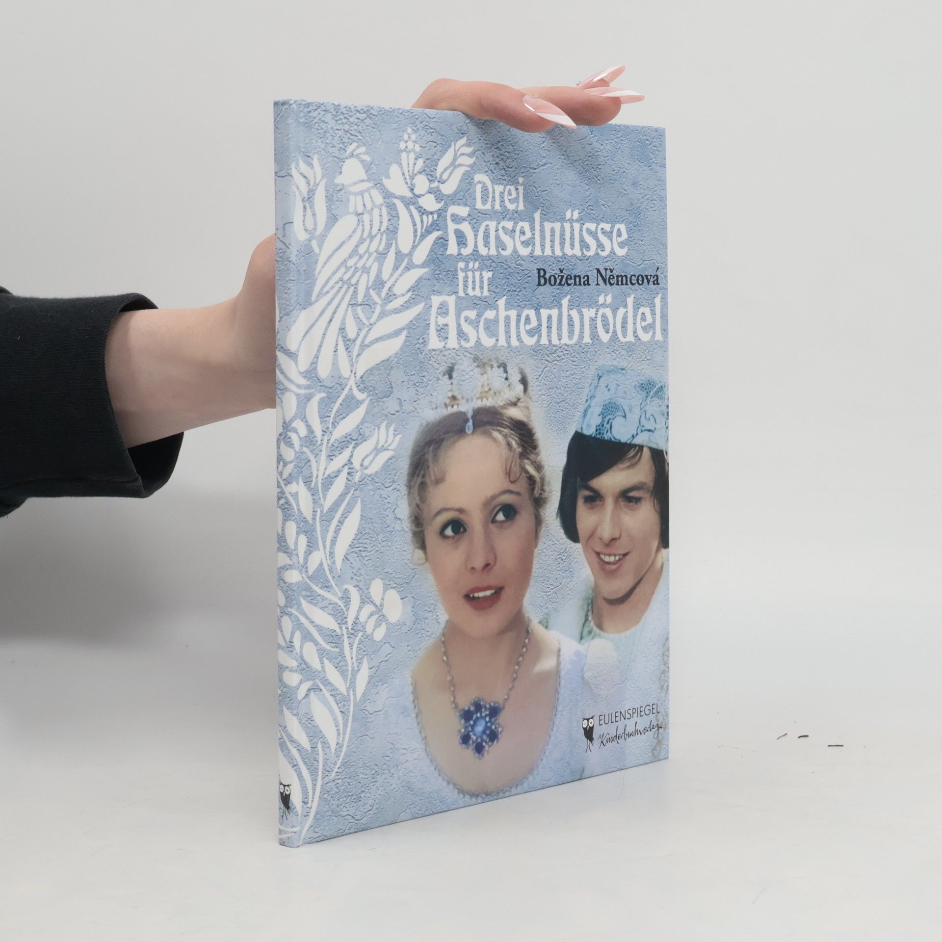 Božena Němcová Drei Haselnüsse für Aschenbrödel