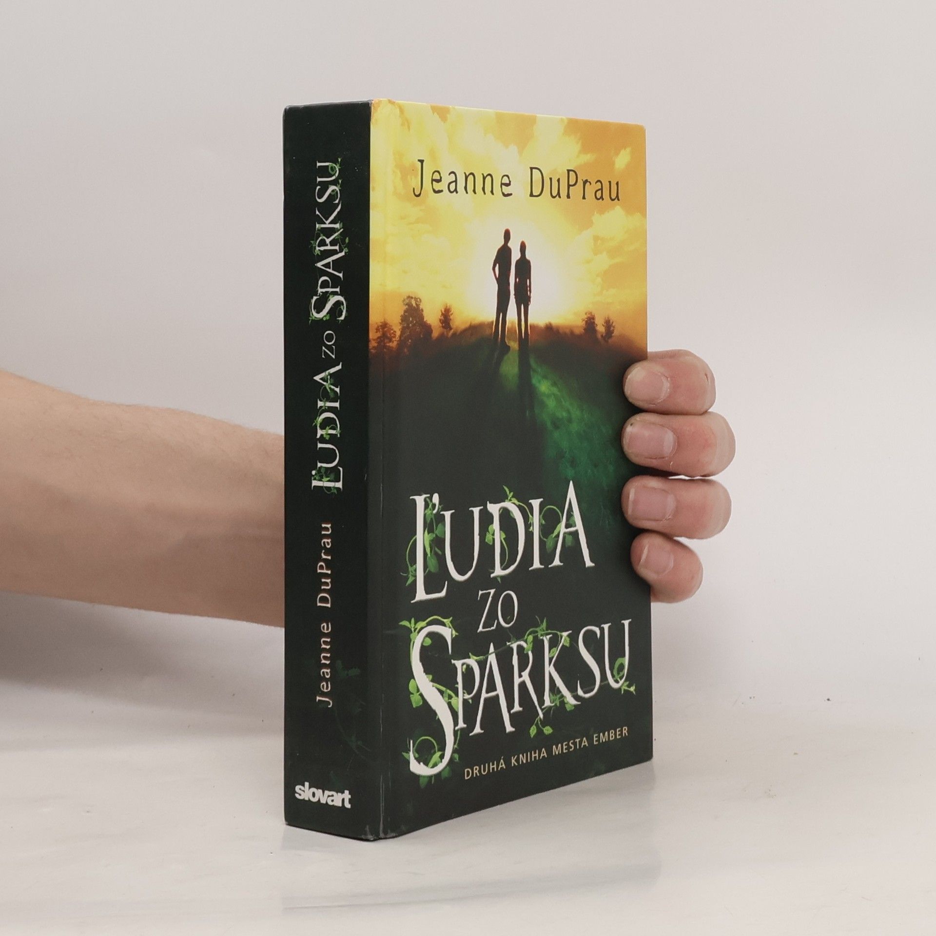 Jeanne DuPrau Ľudia zo Sparksu