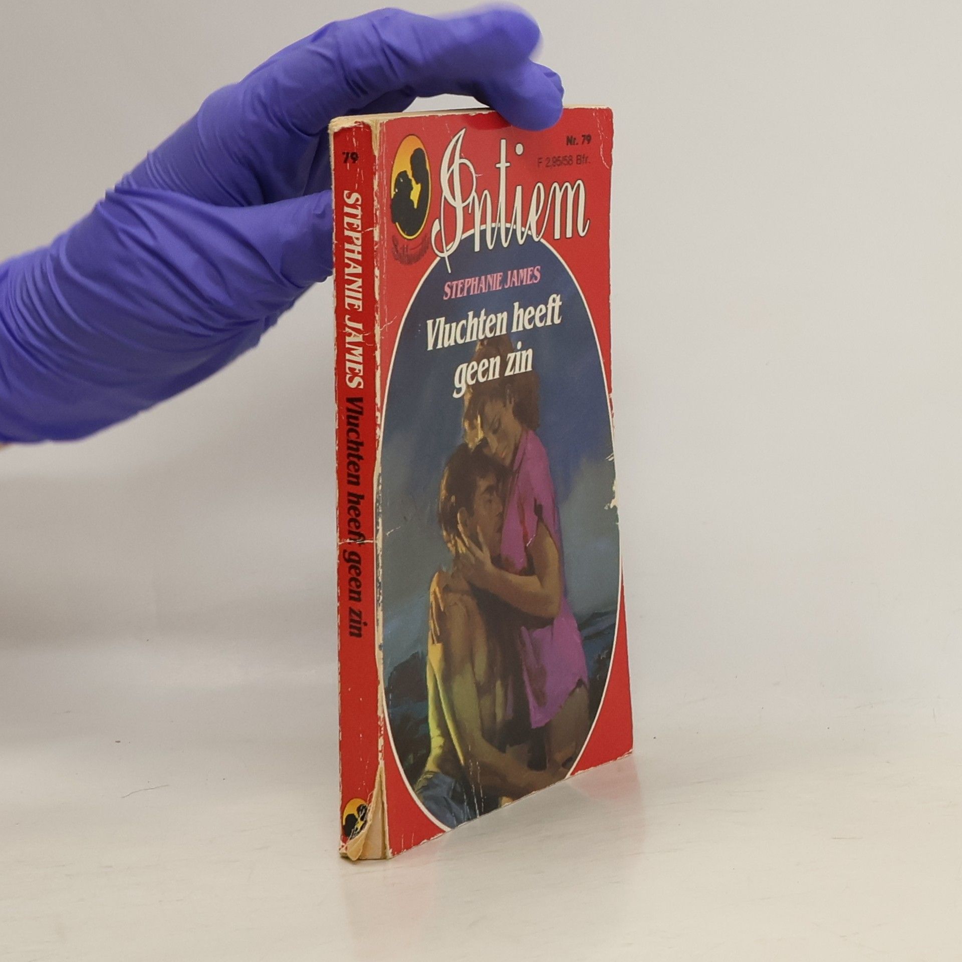 Intiem - 79: Vluchten heeft geen zin