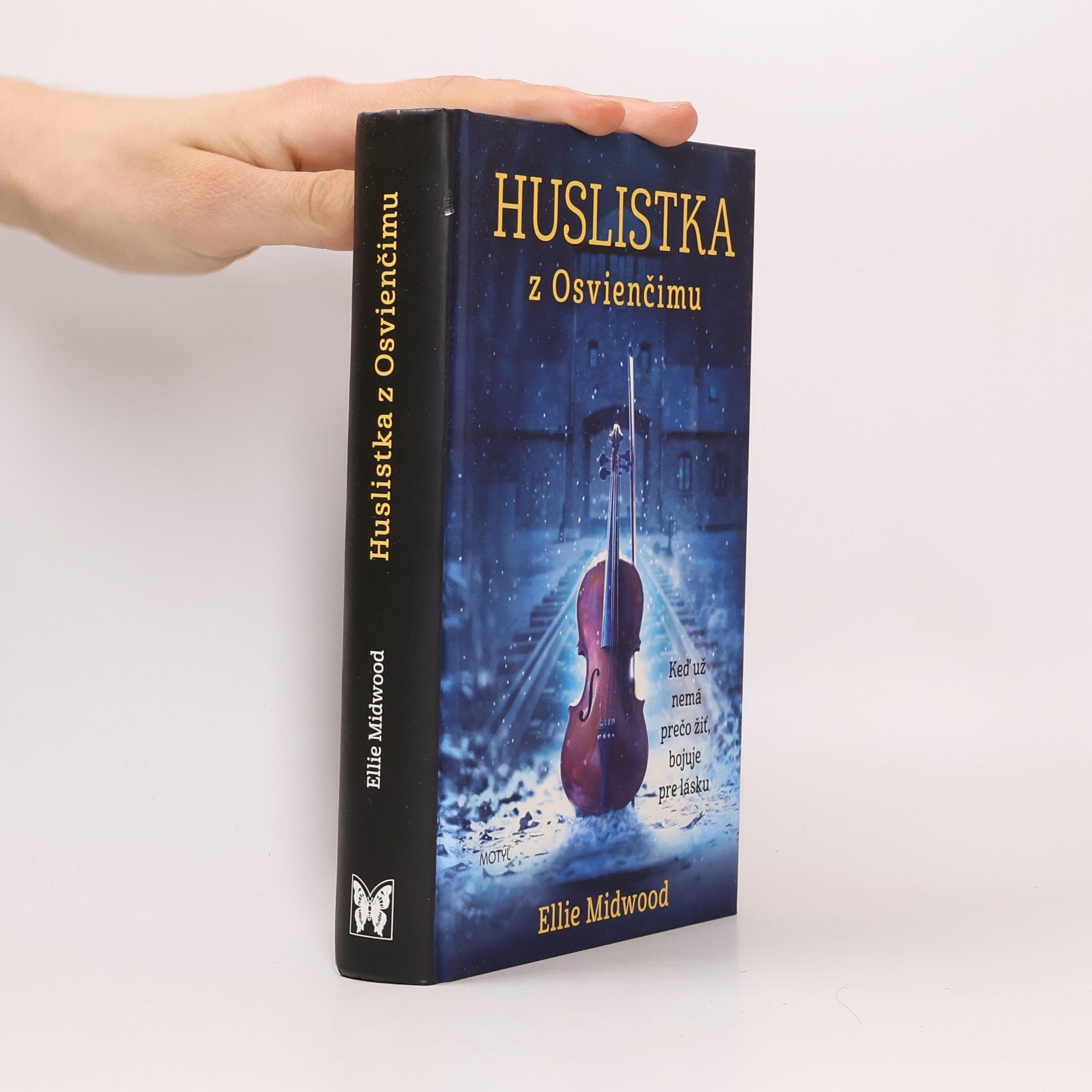 Ellie Midwood Huslistka z Osvienčimu