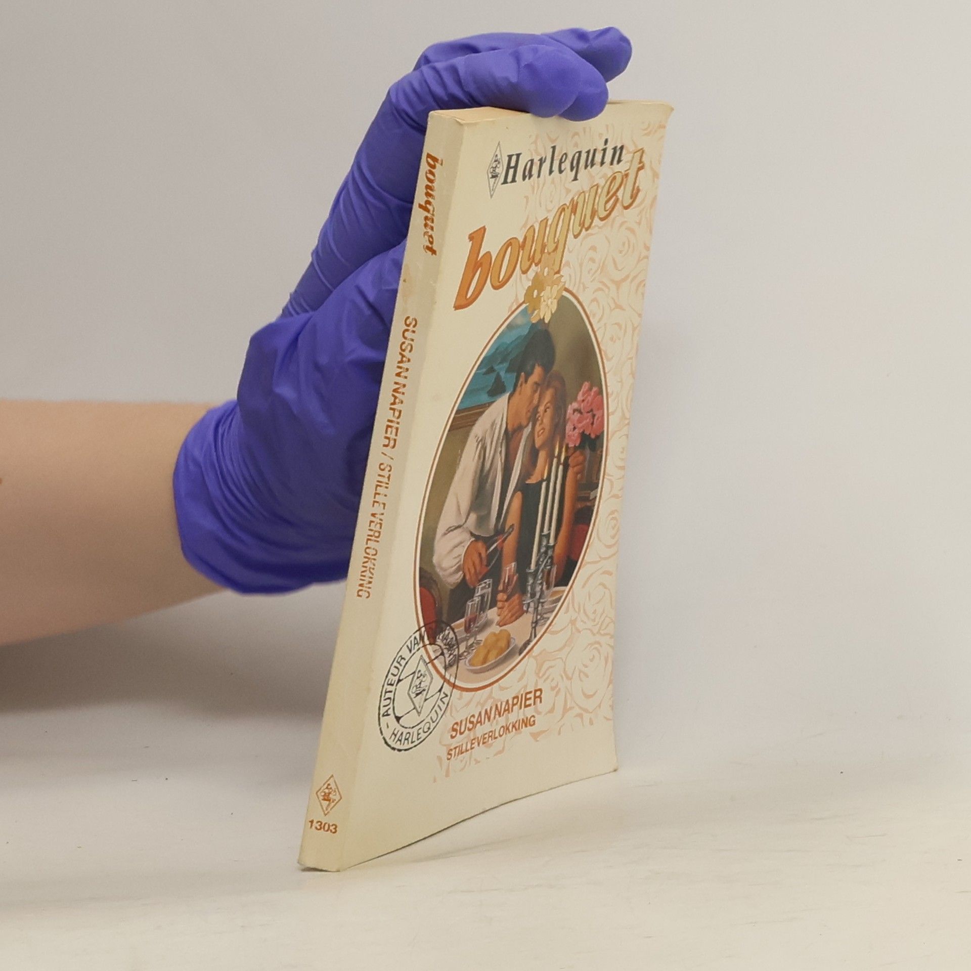 Susan Napier Bouquet - 1303: Stille verlokking