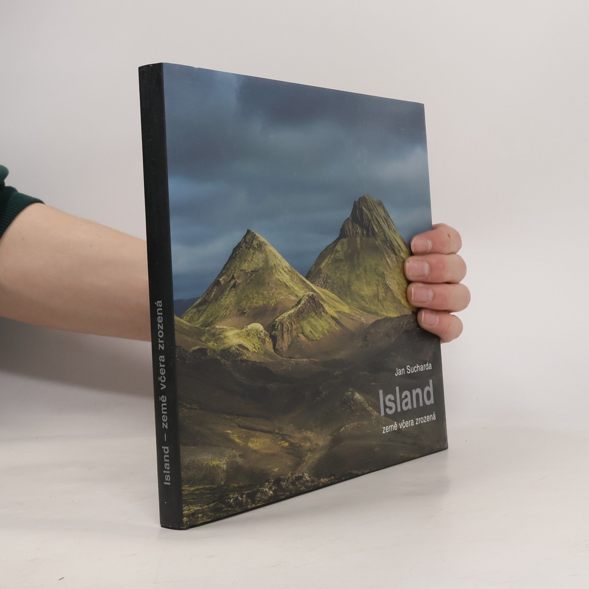 Island. Země včera zrozená