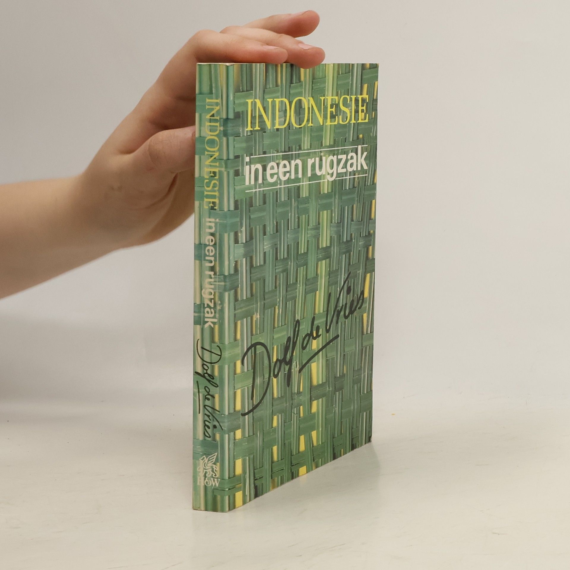 Dolf De Vries Indonesie in een rugzak