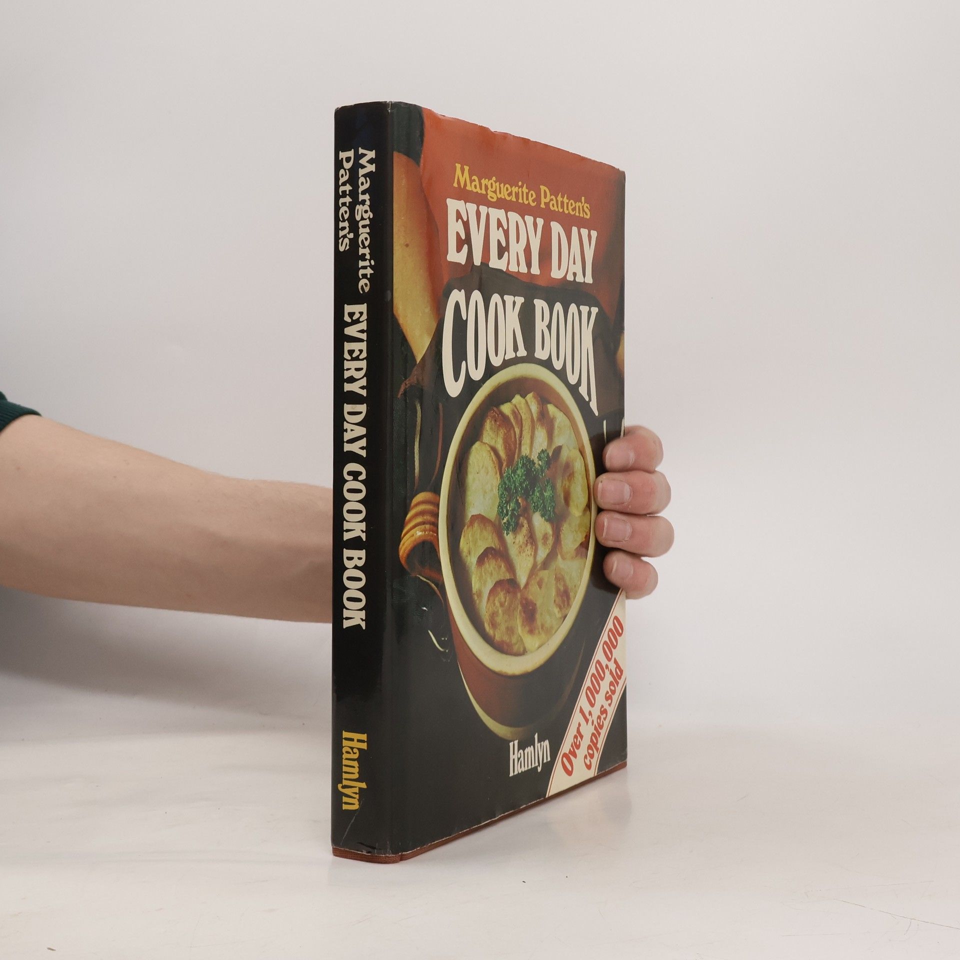 Marguerite Patten Every Day Cookbook