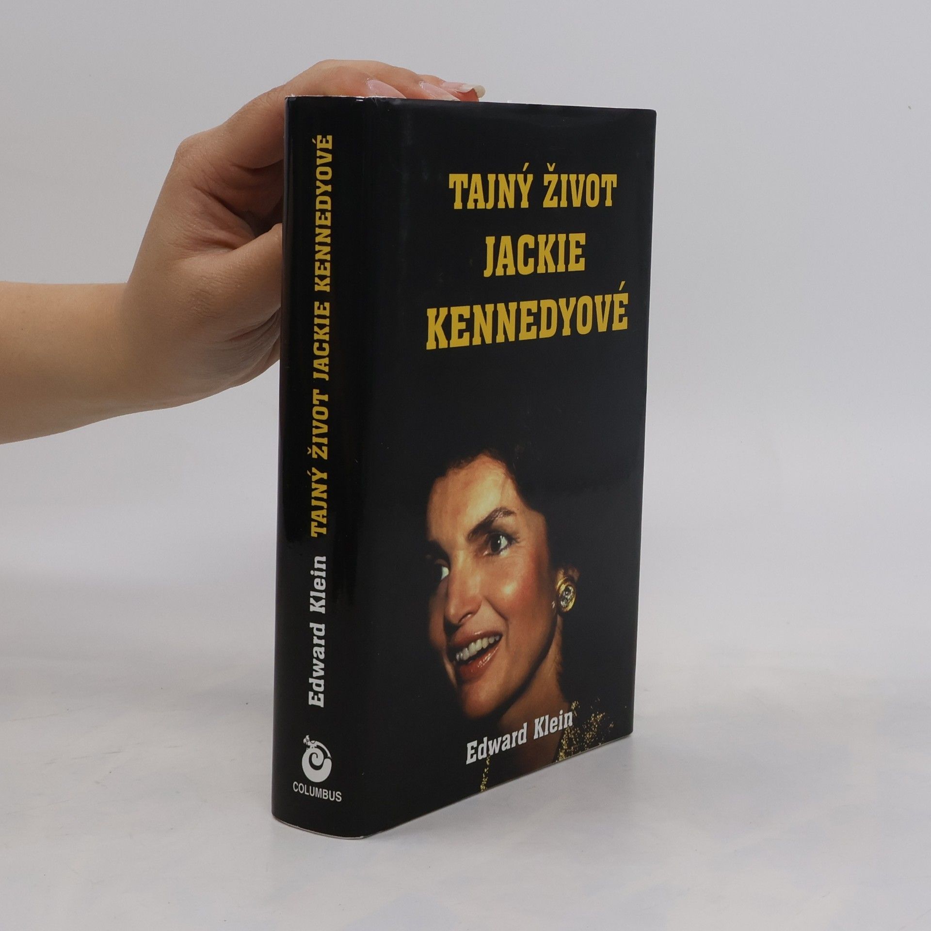 Edward Klein Tajný život Jackie Kennedyové : léta soukromí