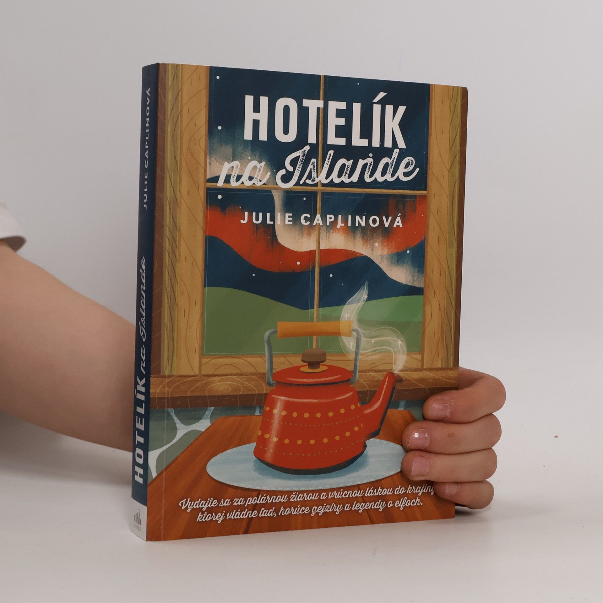 Julie Caplin Hotelík na Islande