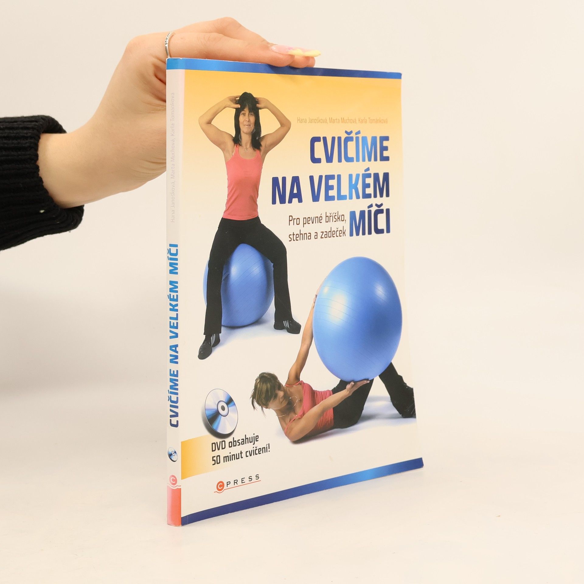 Cvičíme na velkém míči