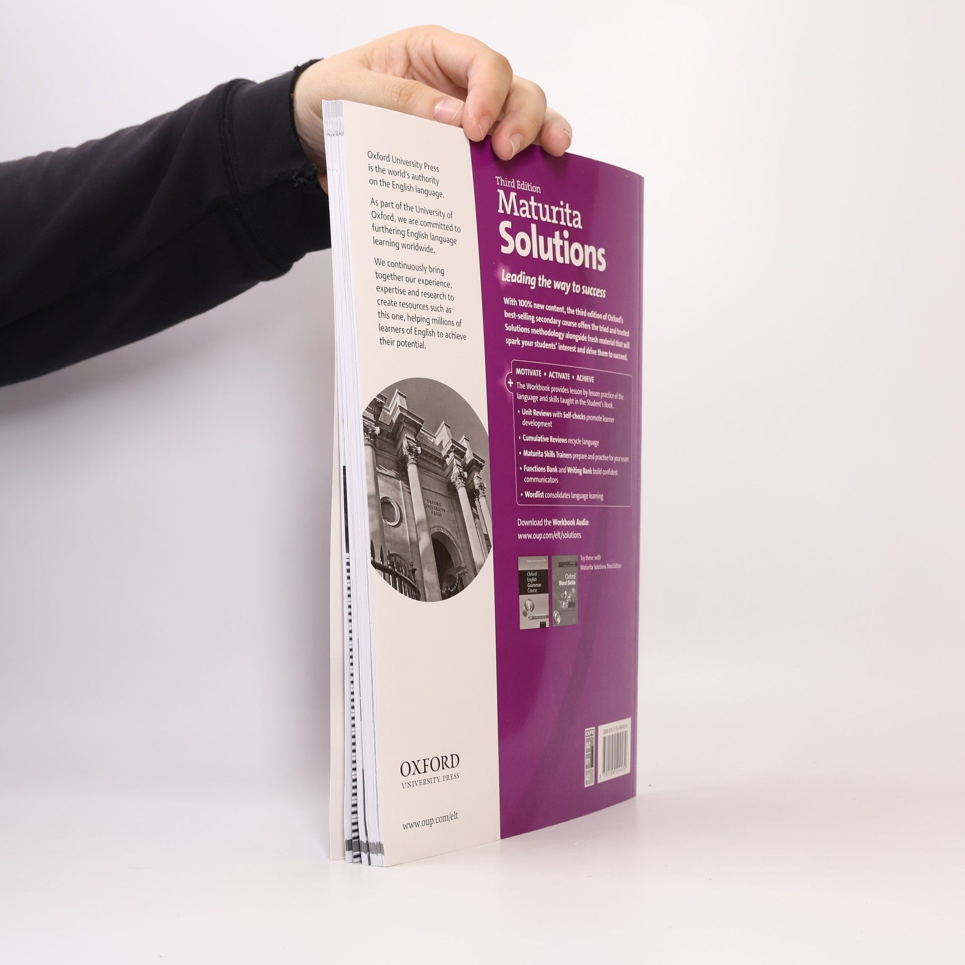 Autorenkollektiv Maturita Solutions: Intermediate - Workbook