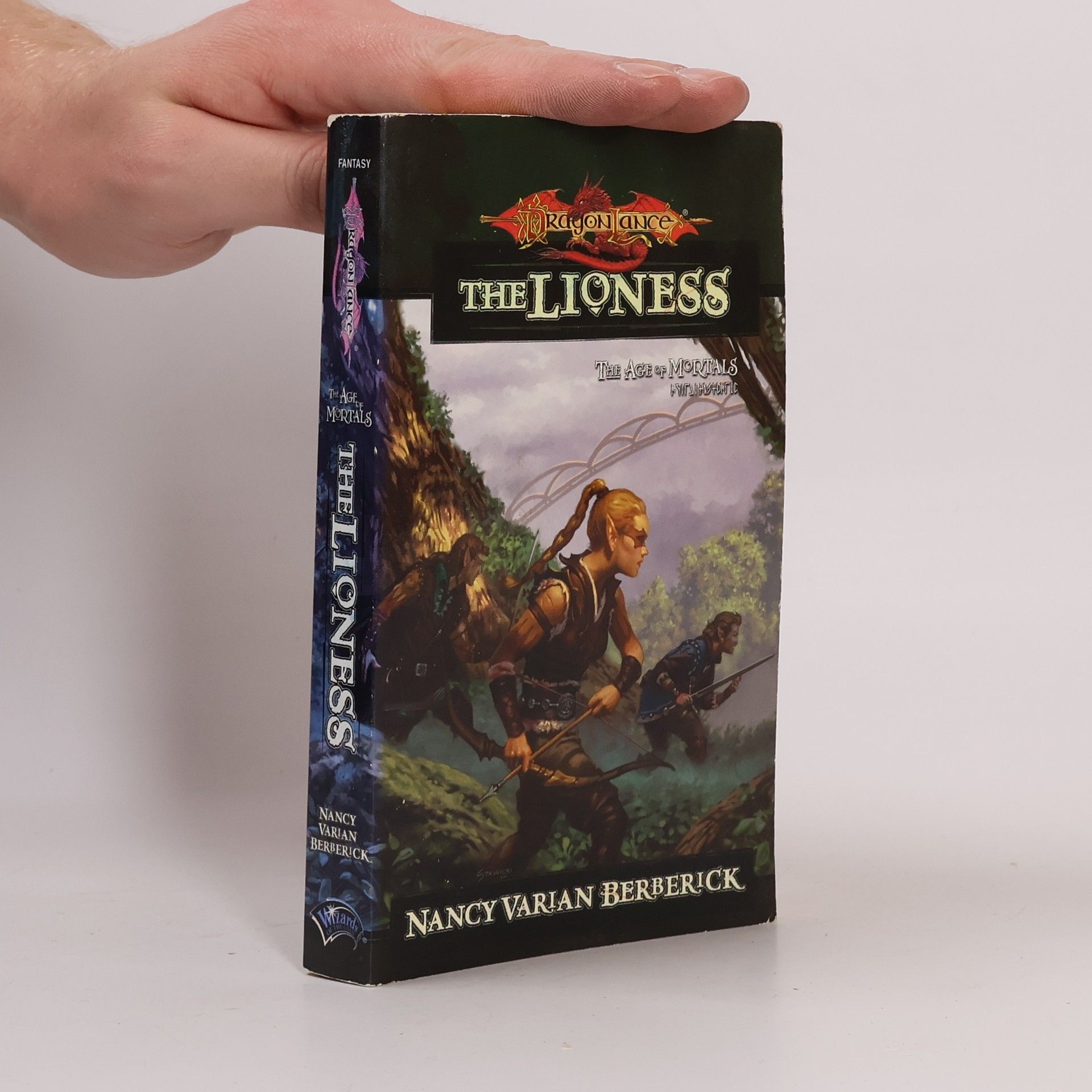 The Lioness. DragonLance. The Age of Mortals