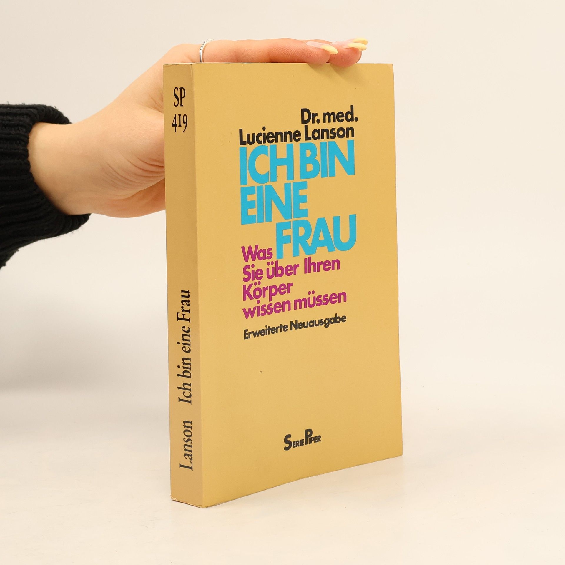 Lucienne Lanson Ich bin eine Frau
