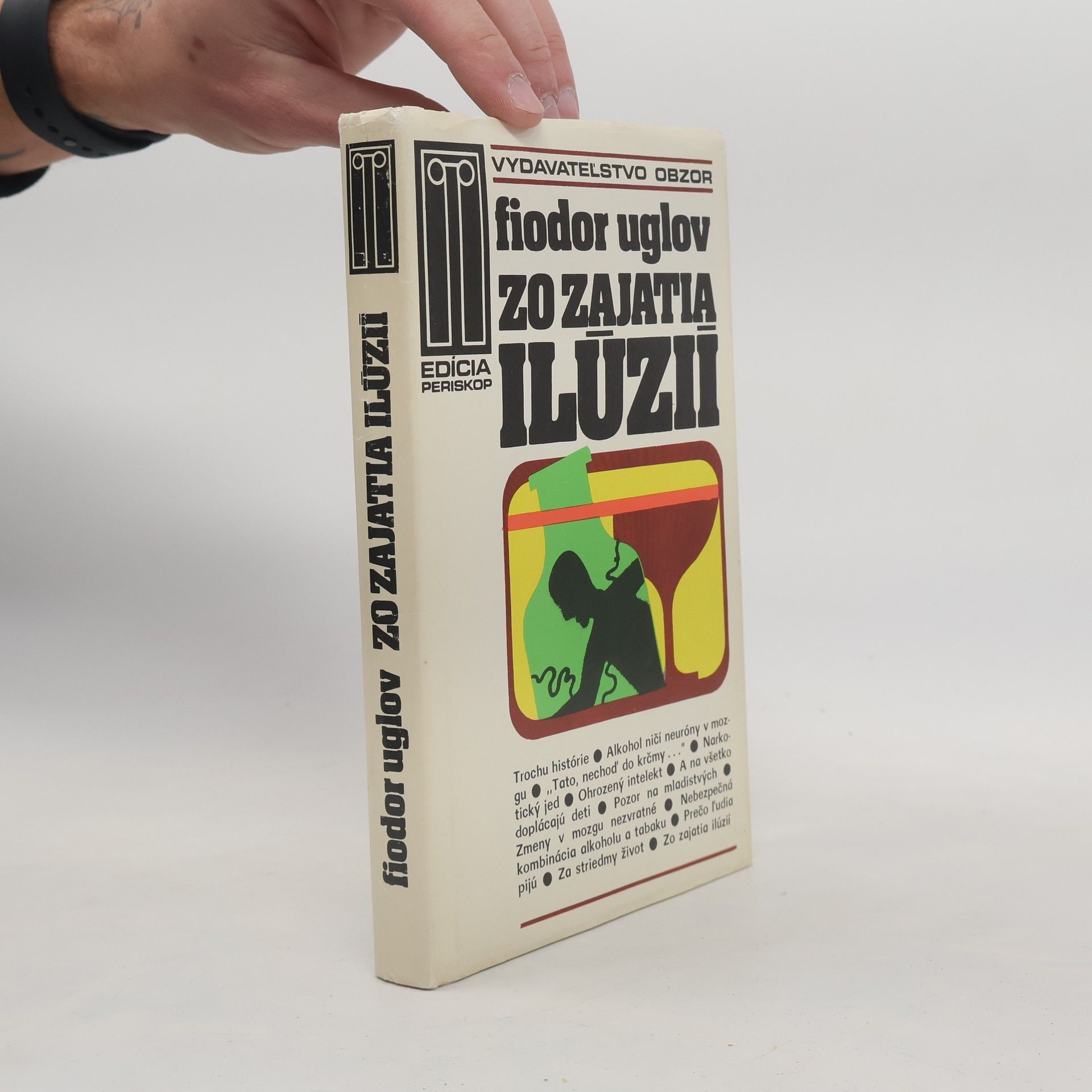 Fjodor Uglov Zo zajatia ilúzií