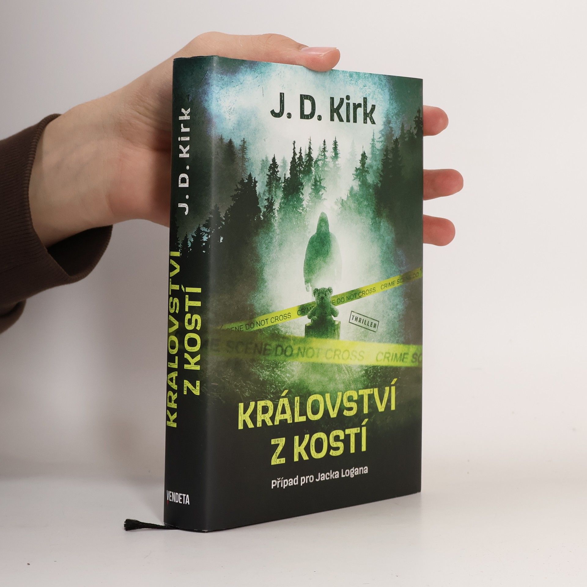 J. D. Kirk Království z kostí